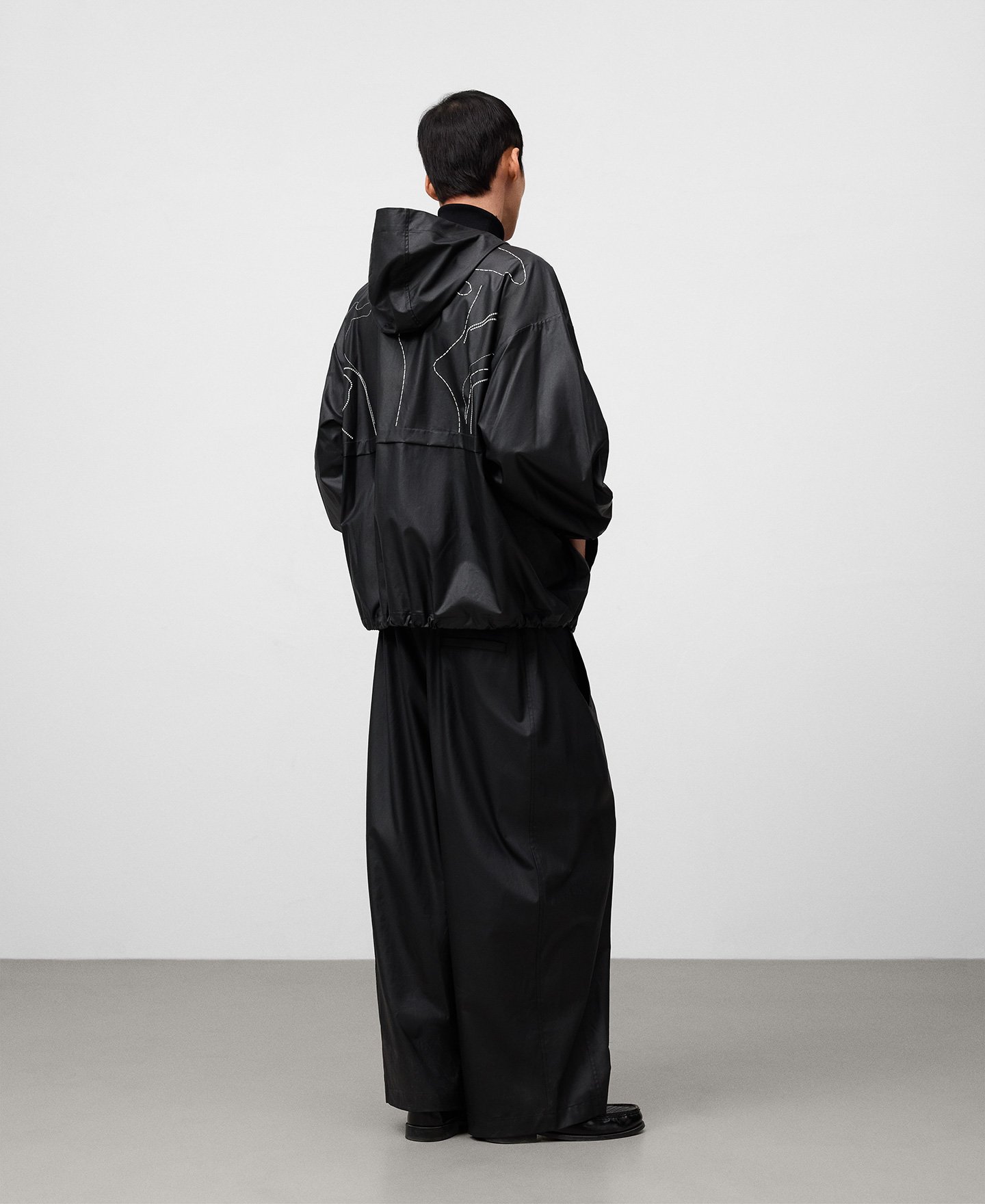 Embroidered hooded jacket man image number 2