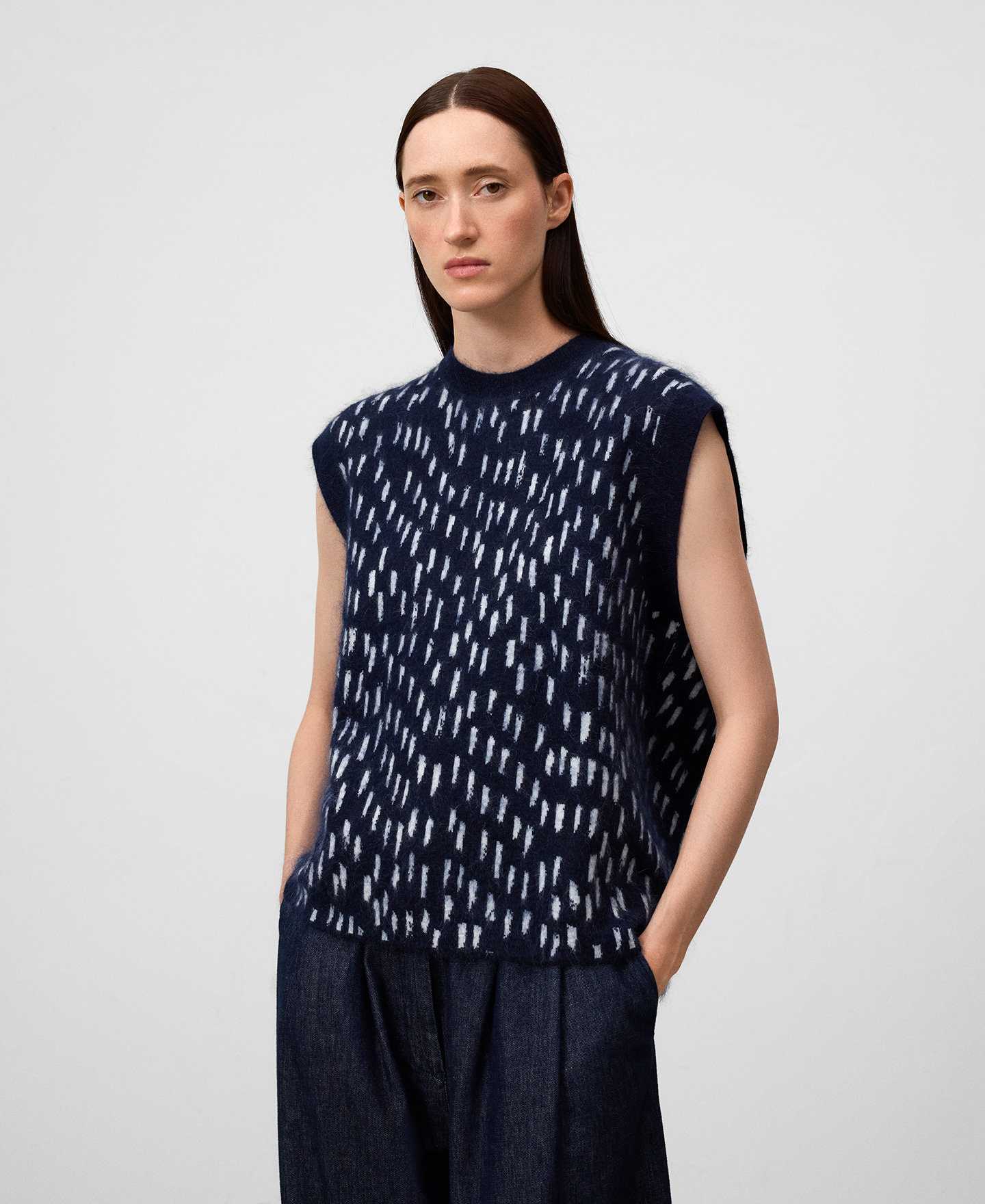 Chaleco estampado punto jacquard mujer image number 0
