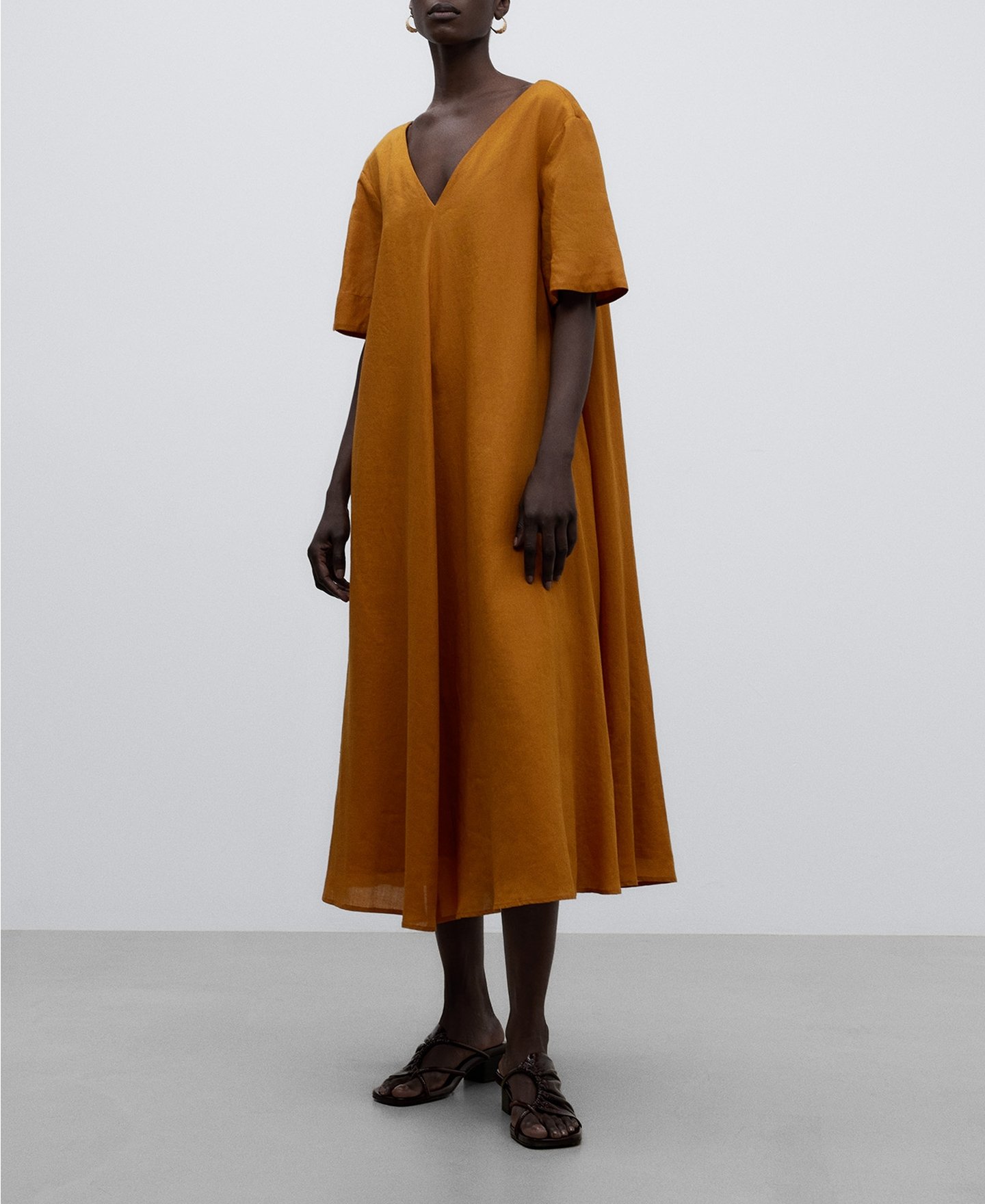 Orange V-neckline dress woman image number 0
