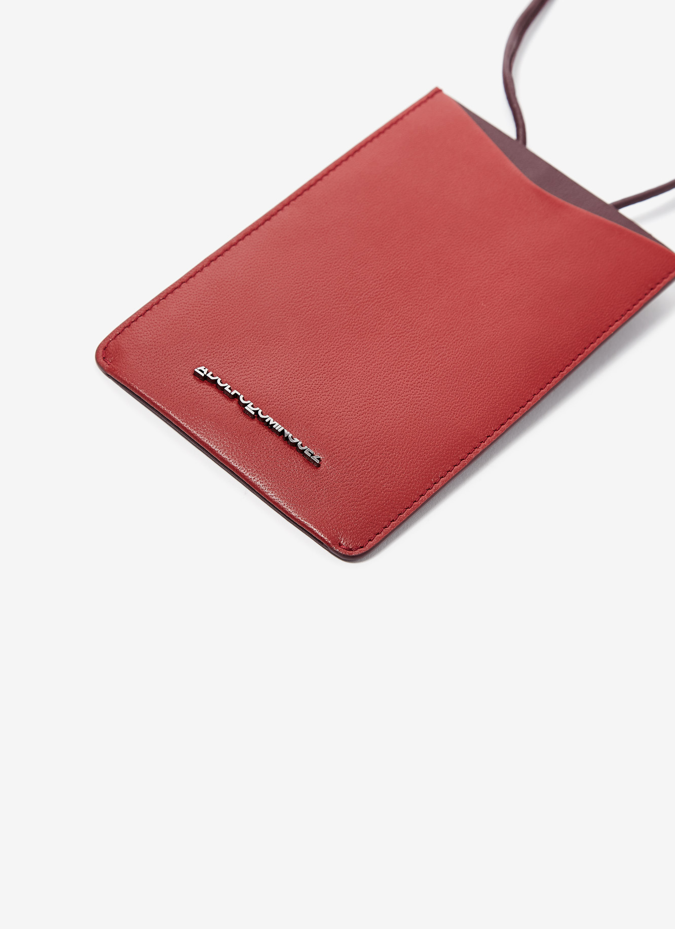 Funda de móvil y tarjetero en piel image number 3