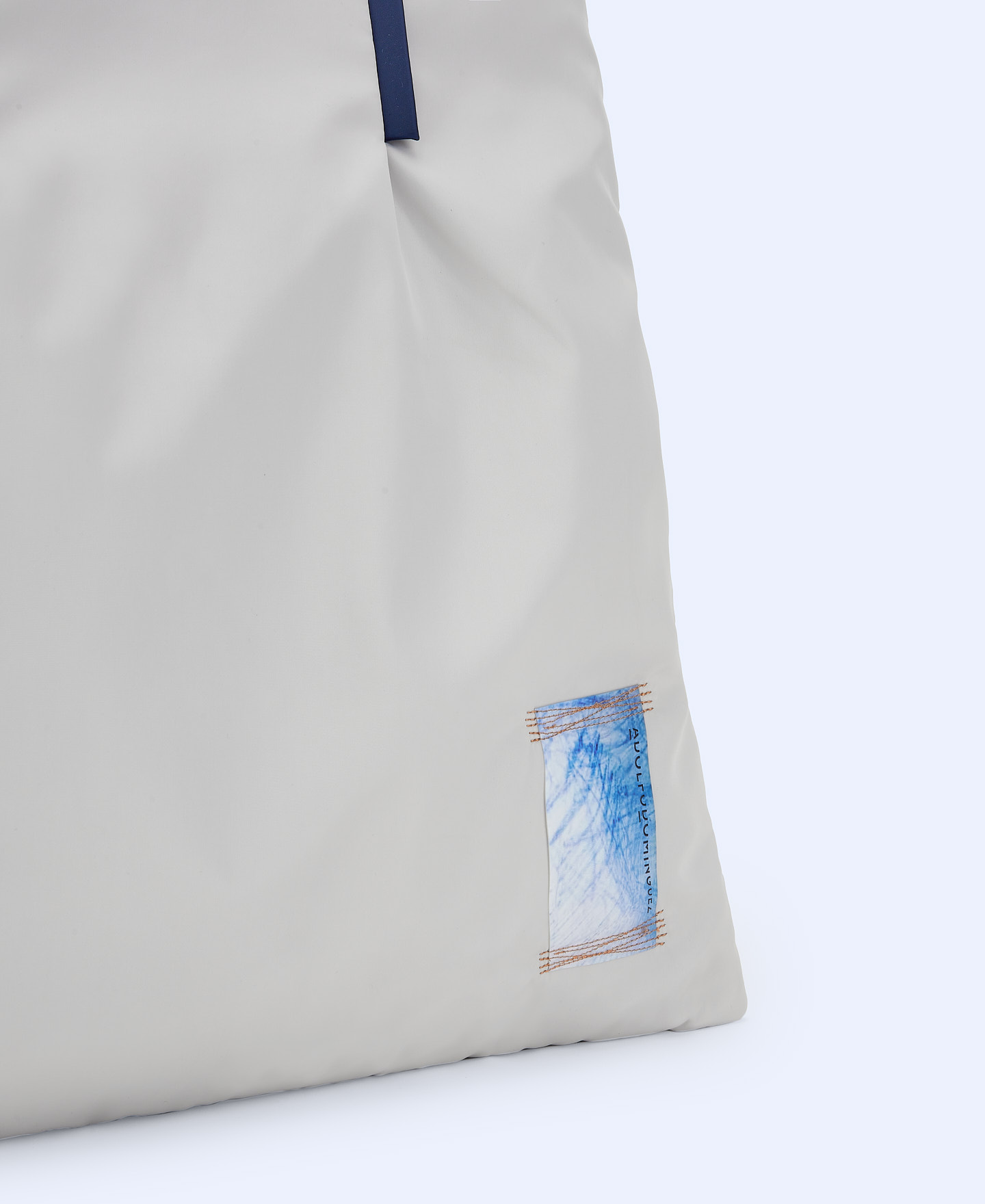Padded fabric shopper bag image number 2