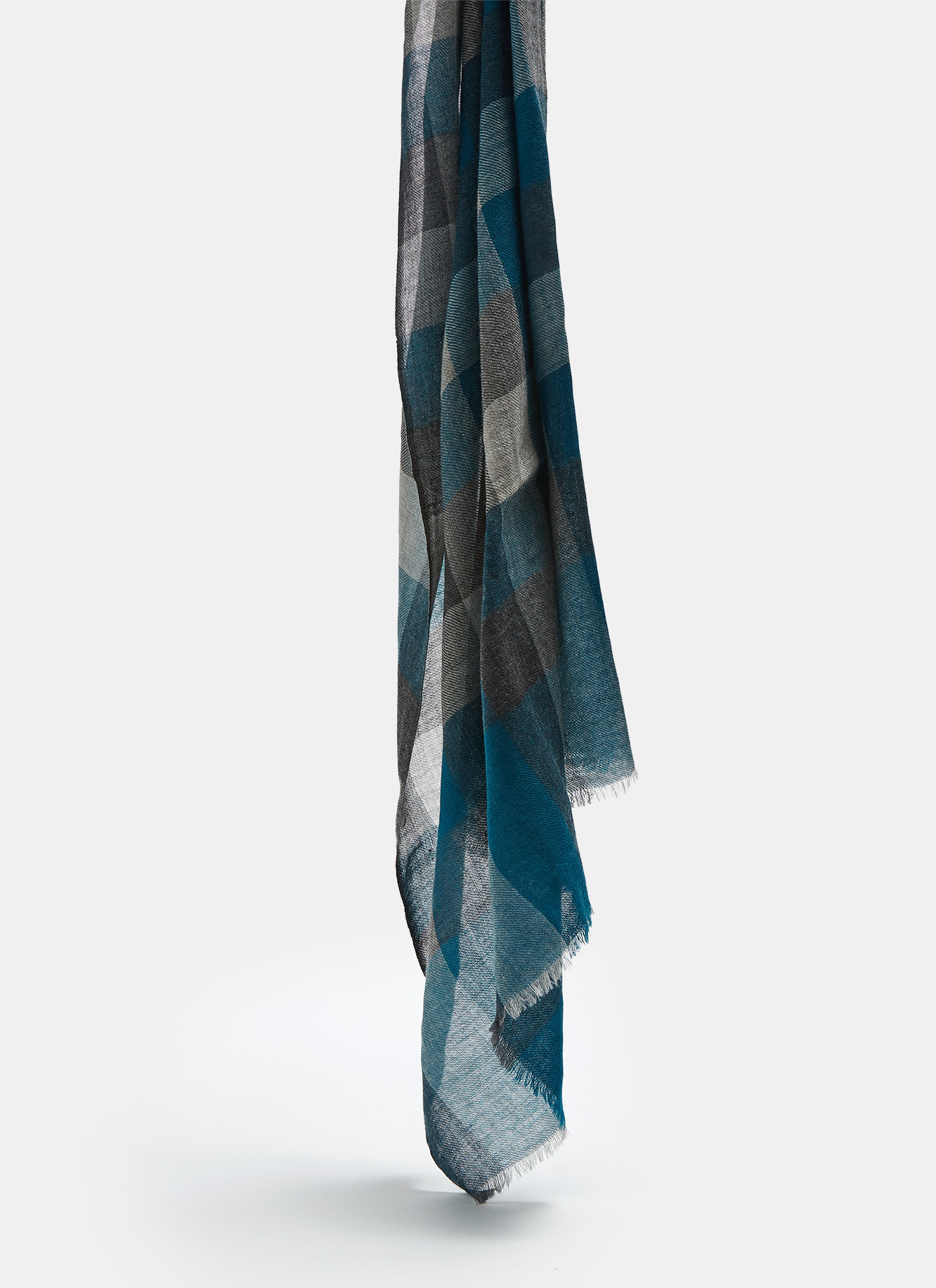 Merino checked foulard image number 1