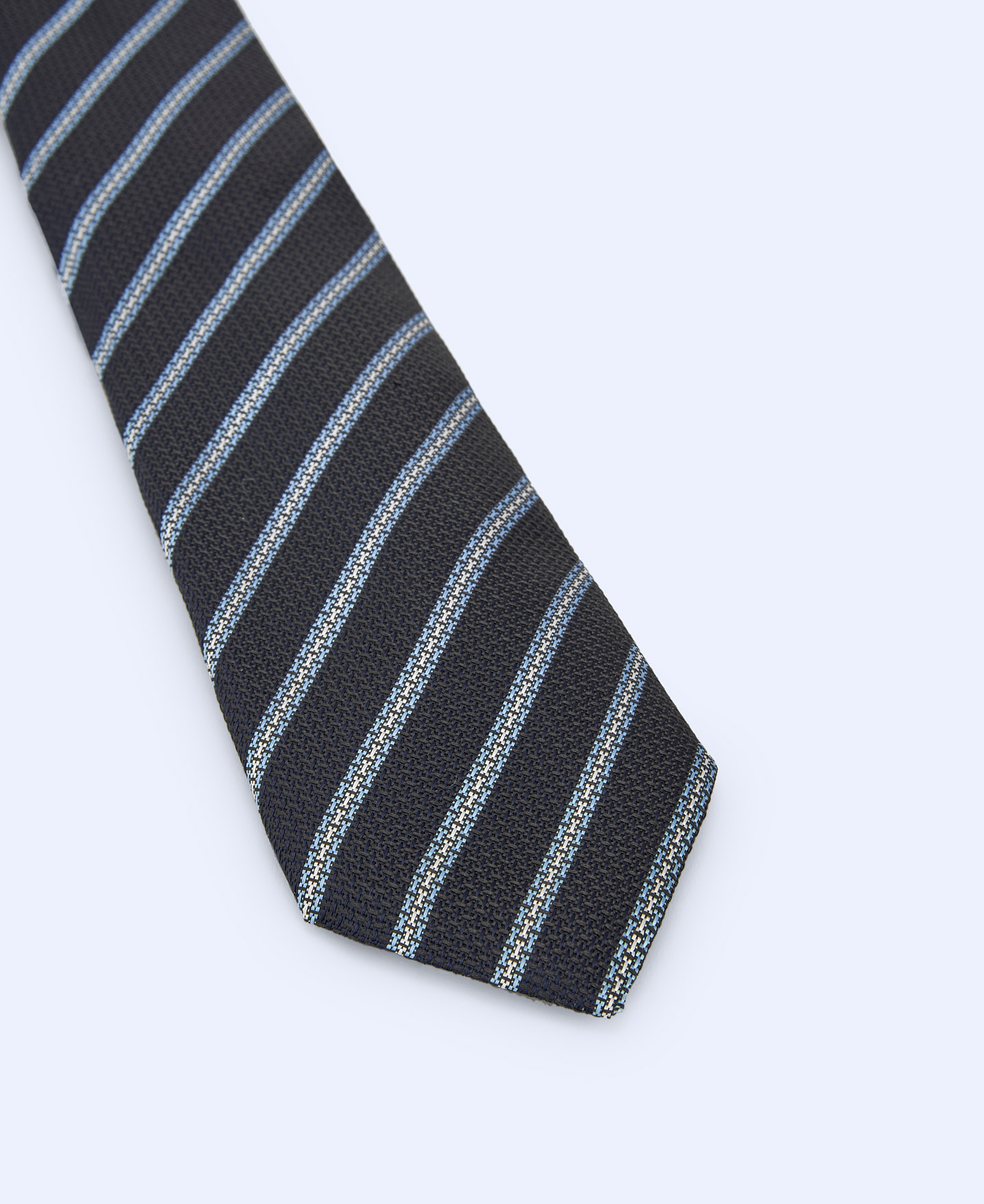 Corbata rayas en seda image number 1