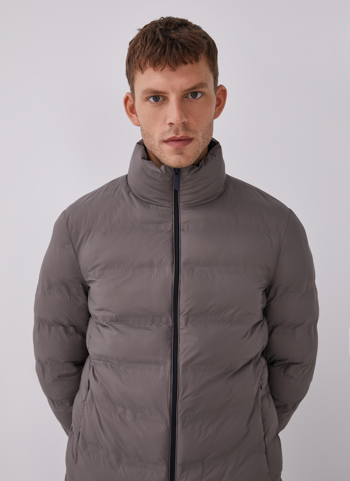Nylon padded jacket image number 4