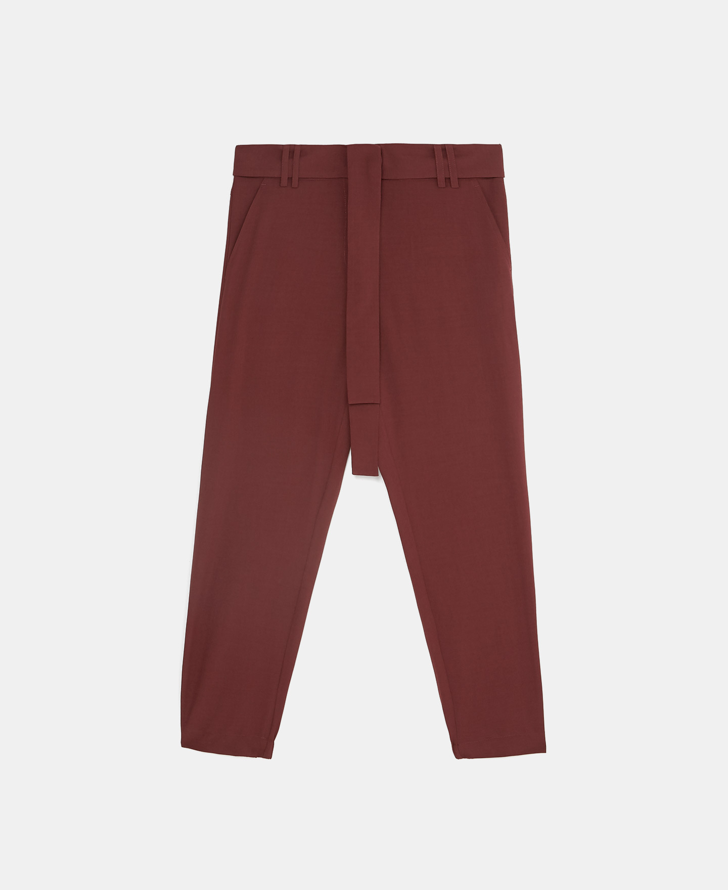 Pantalón jogger silueta relajada image number 4