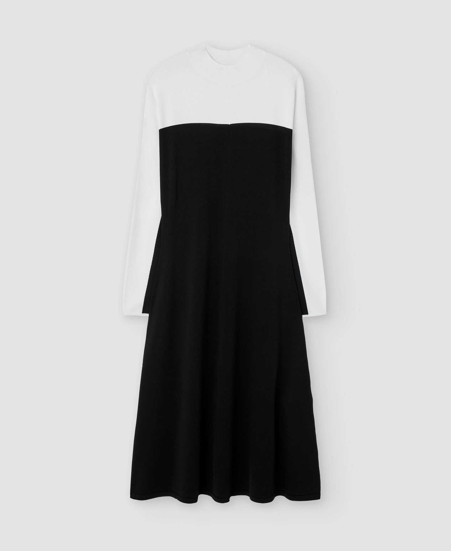 Vestido en nailon reciclado image number 6
