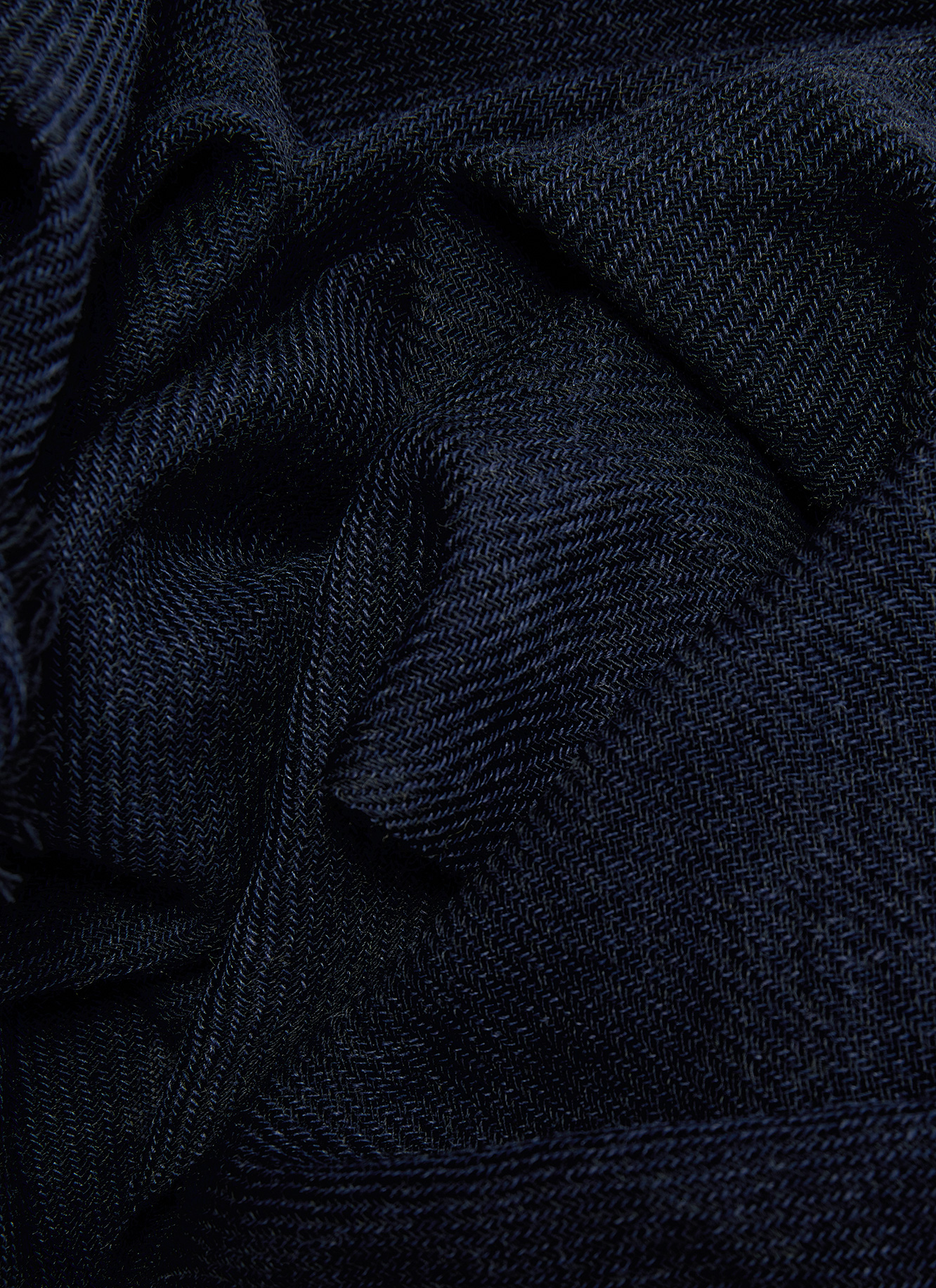 Foulard liso en merino image number 2