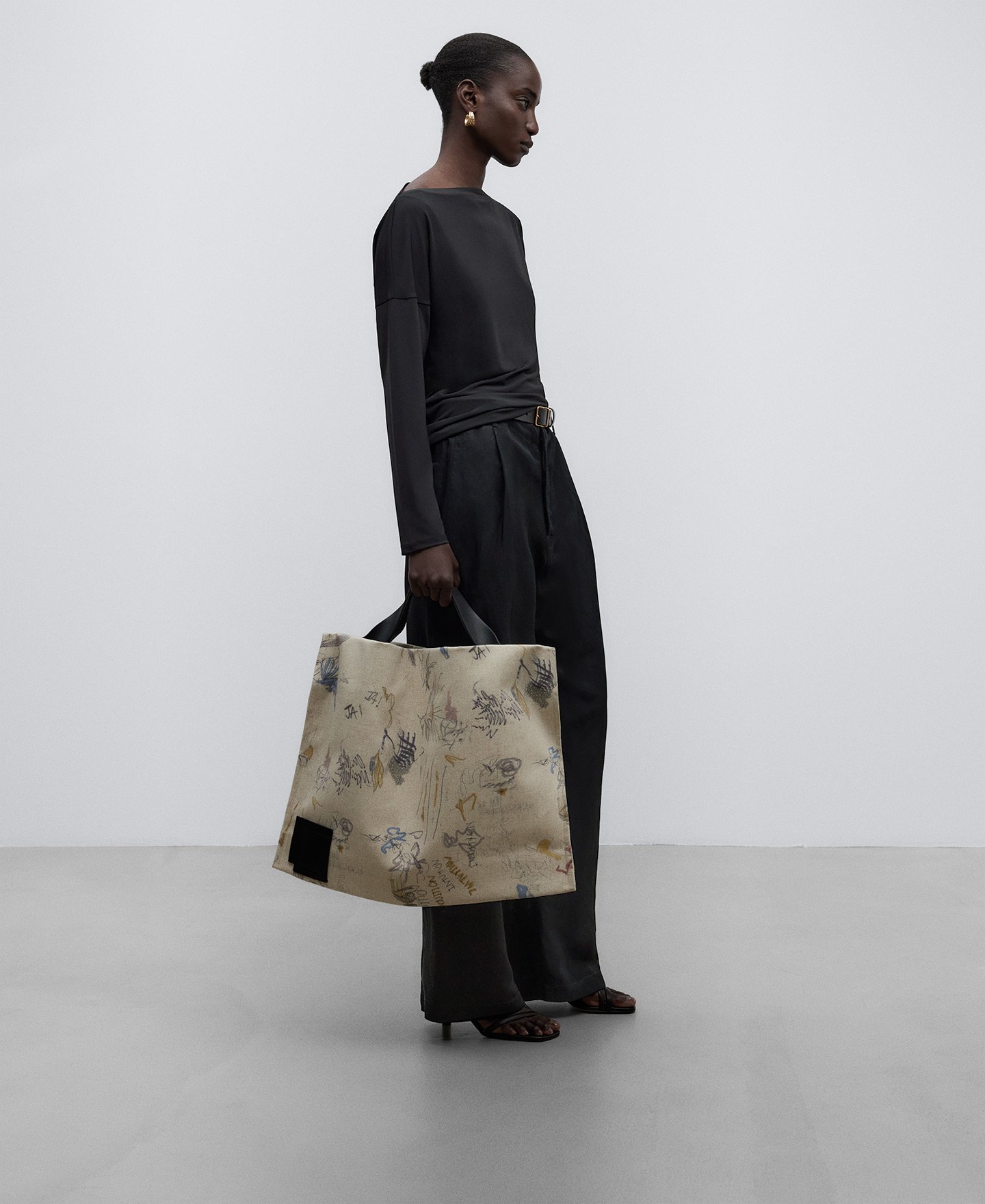 Large printed shopper bag woman image number 4