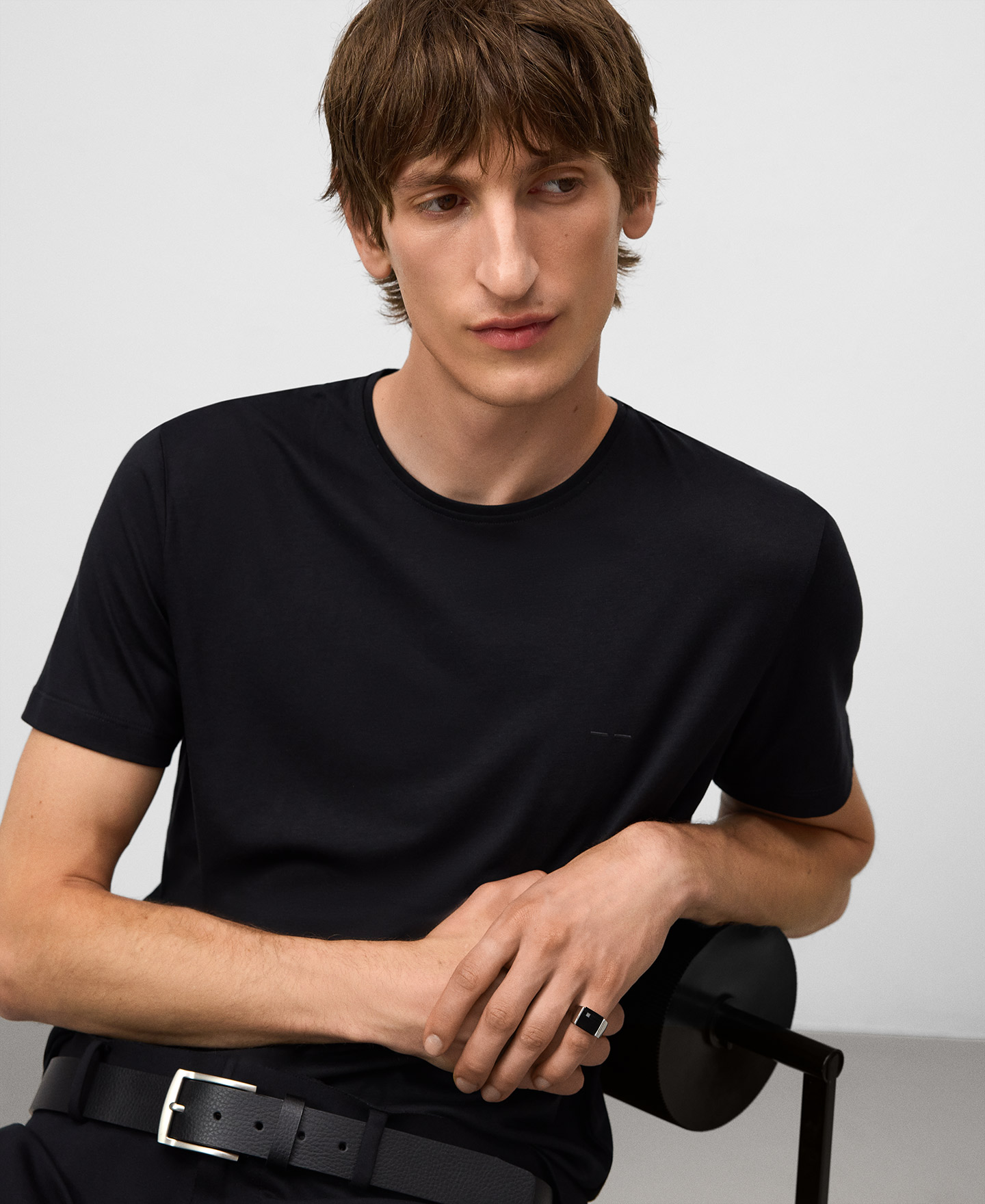 Regular fit short sleeve T-shirt man image number 3