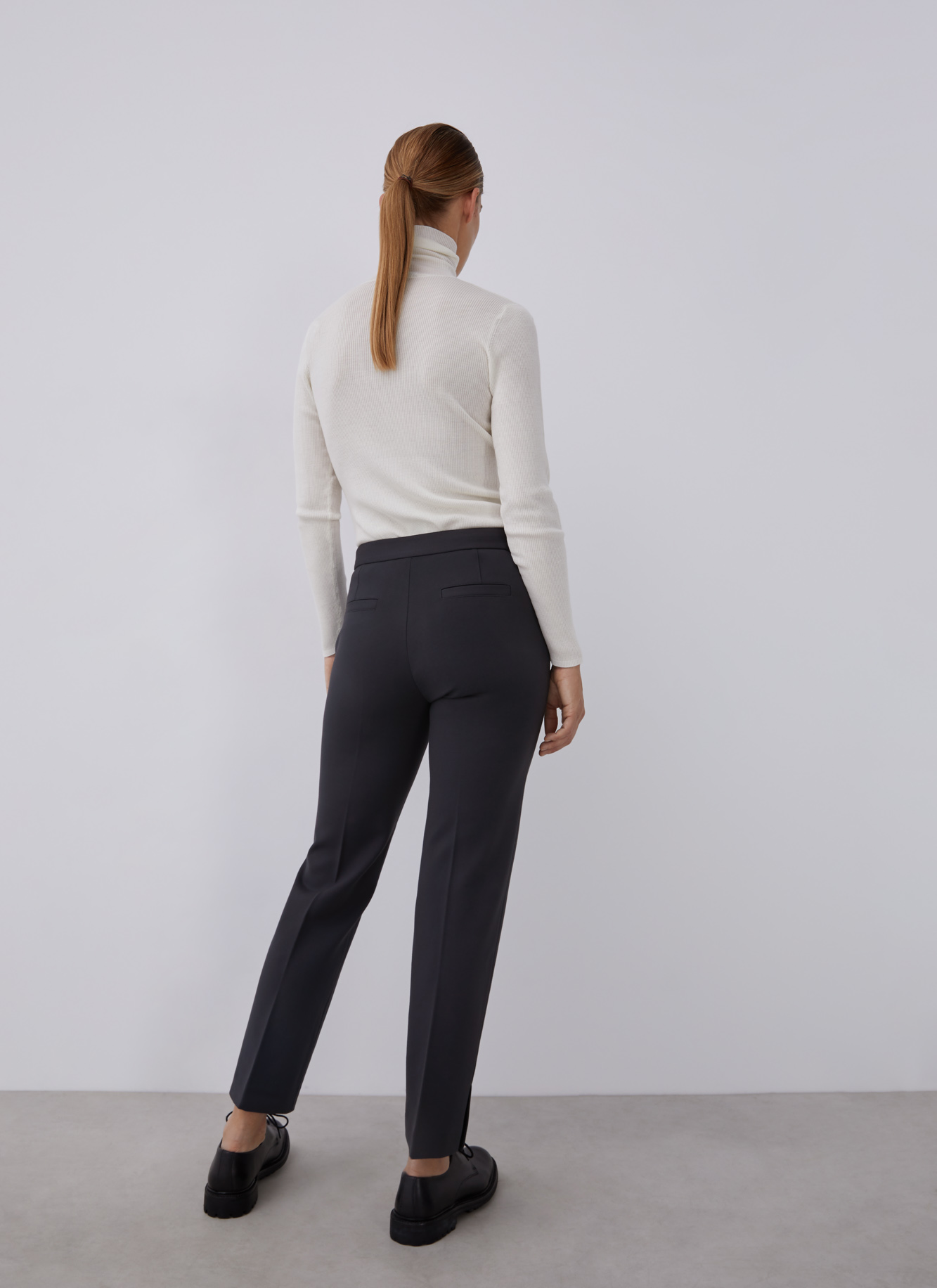 Straight trousers with French seams image number 1