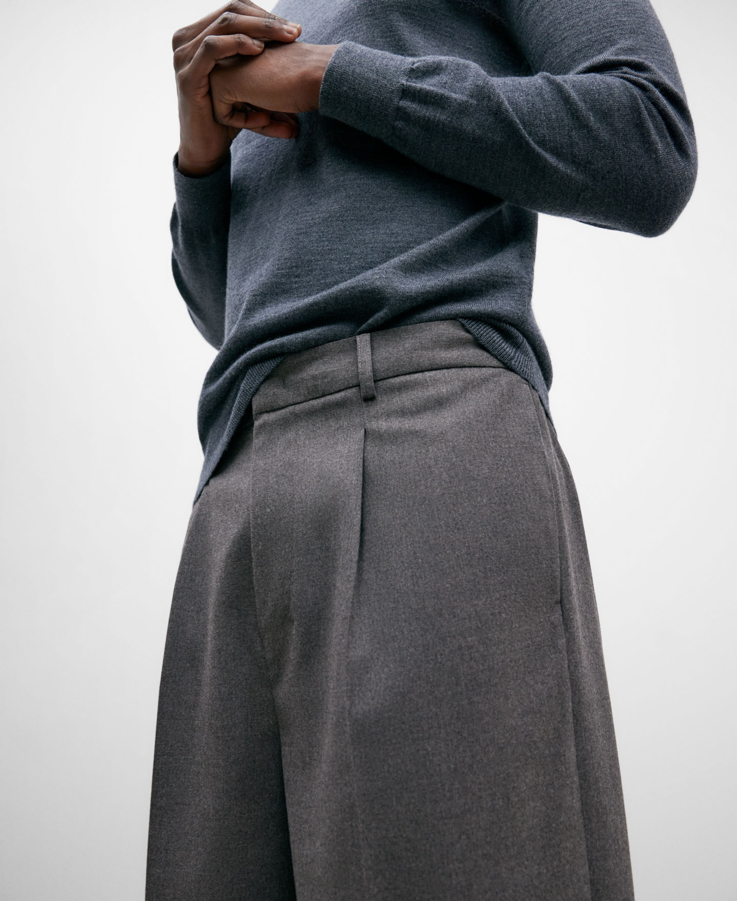 Tailored trousers for men in stone image number 3