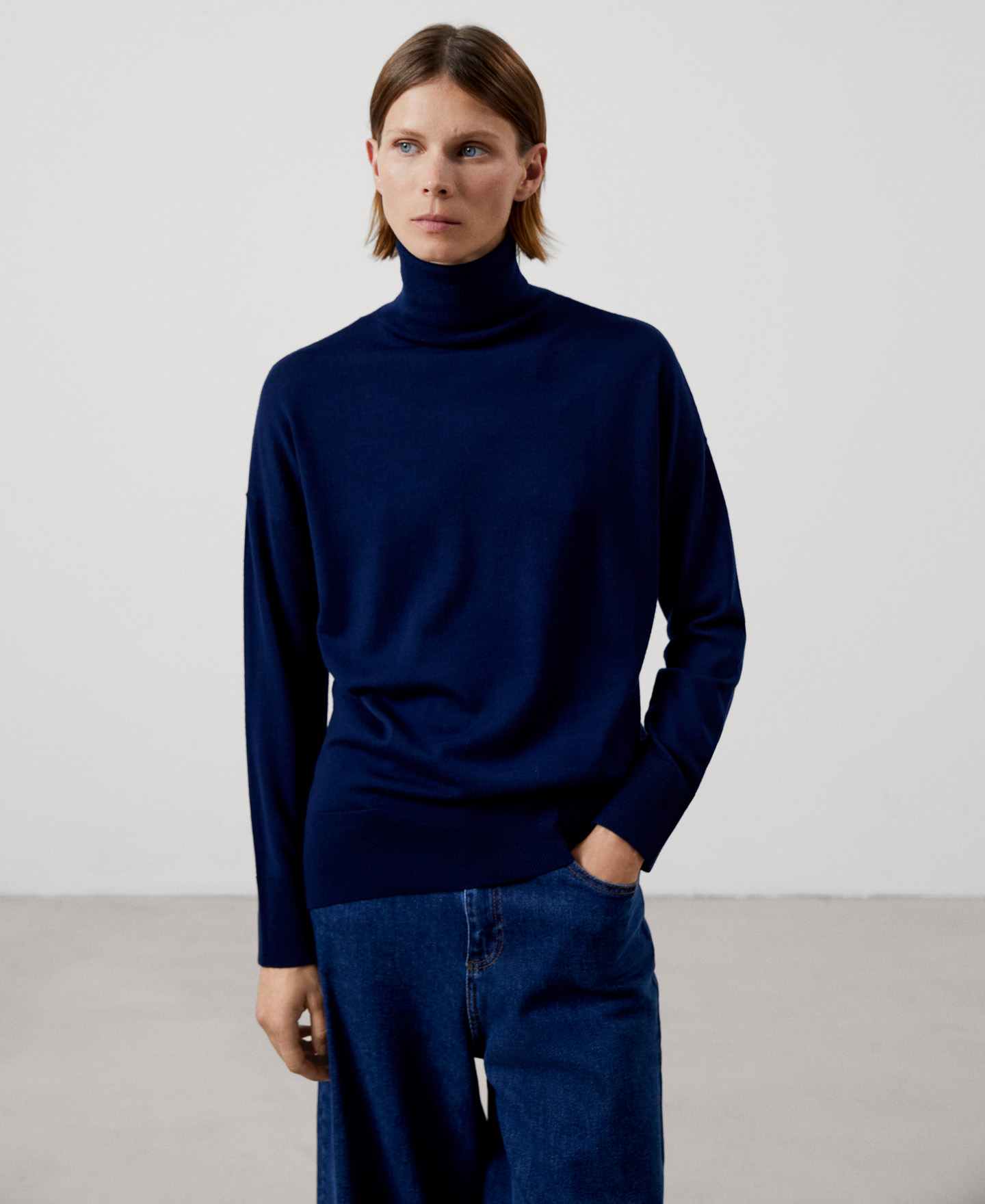 Merino wool turtleneck sweater image number 0