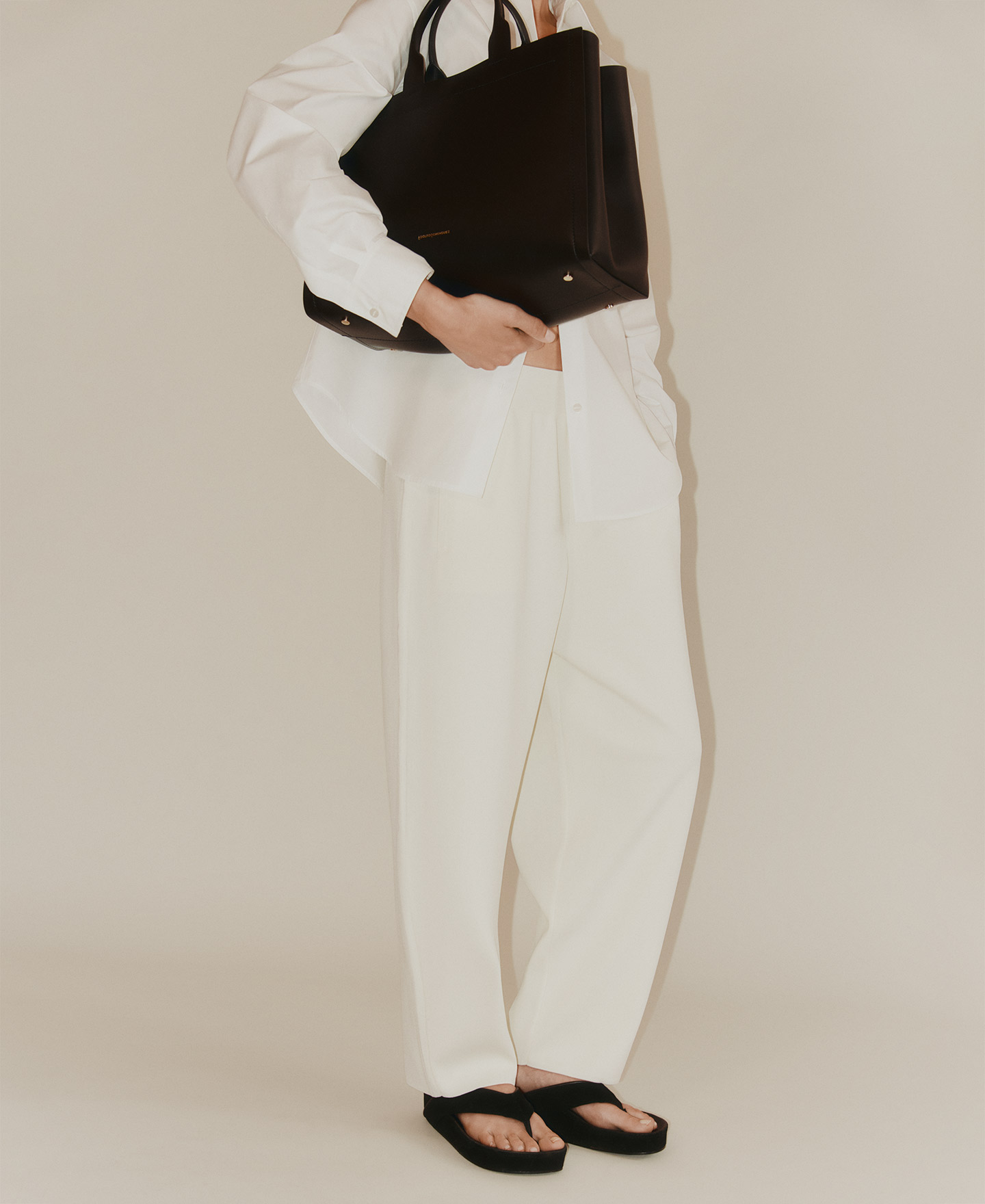 Horizontaler Shopper Mica aus Leder image number 6