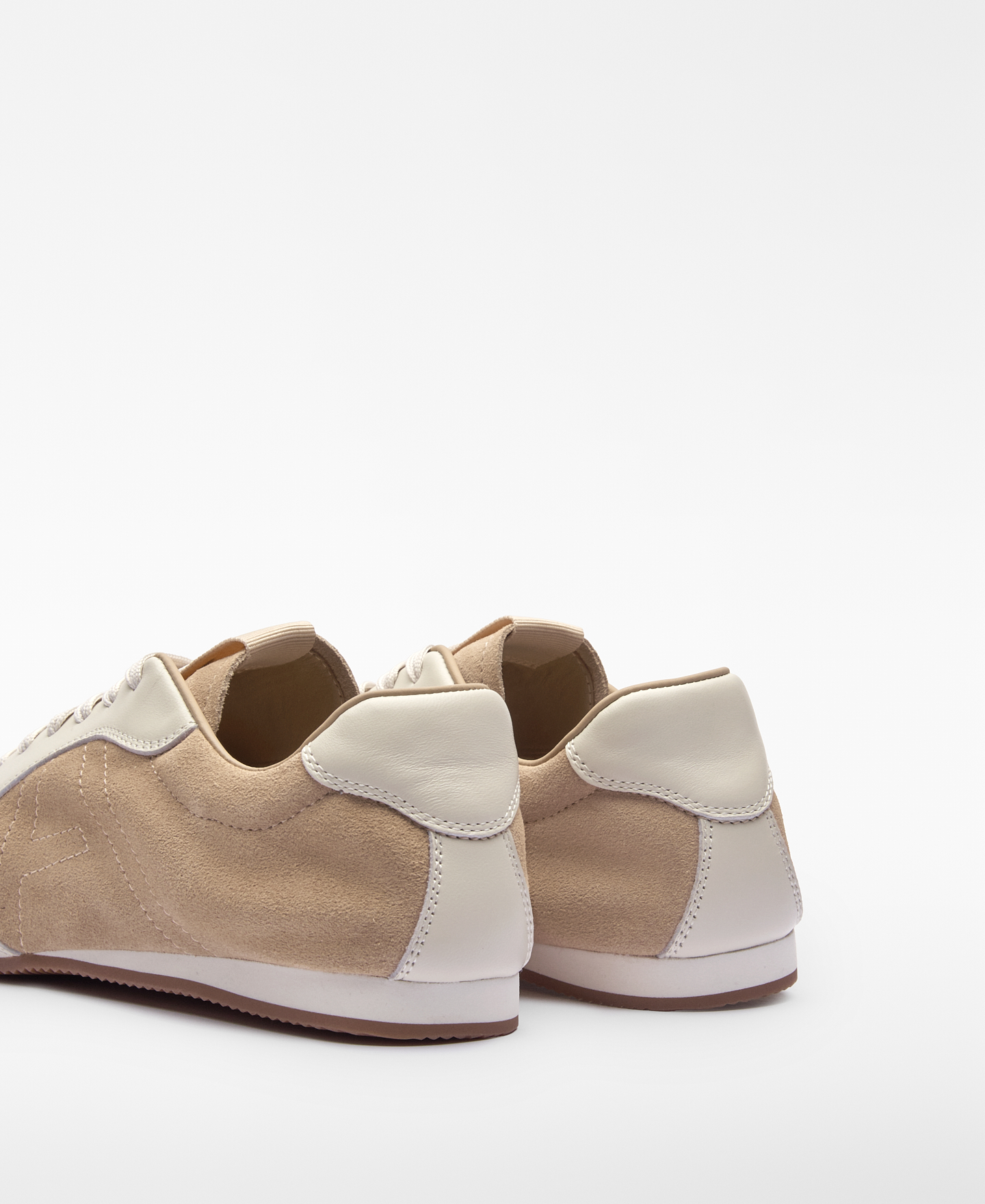 Stitched logo leather soft sneaker image number 2
