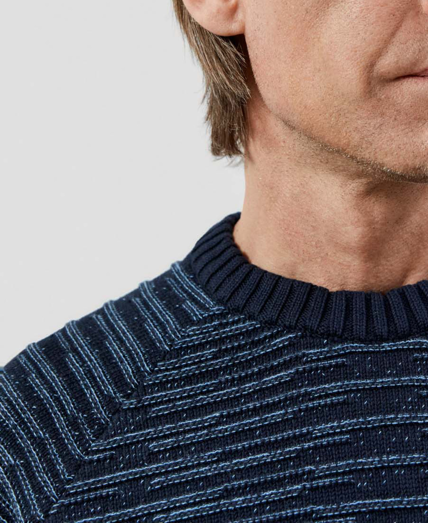 Organic cotton sweater image number 3