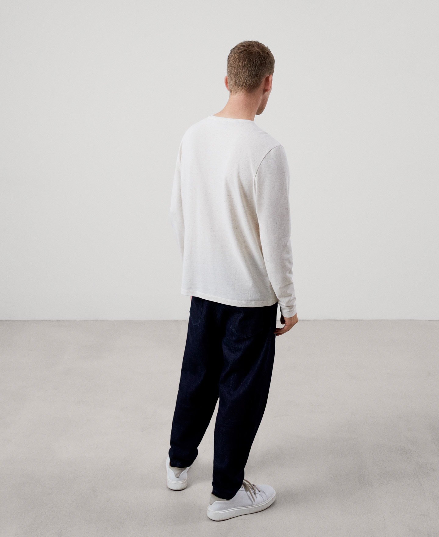 Cotton T-shirt image number 2