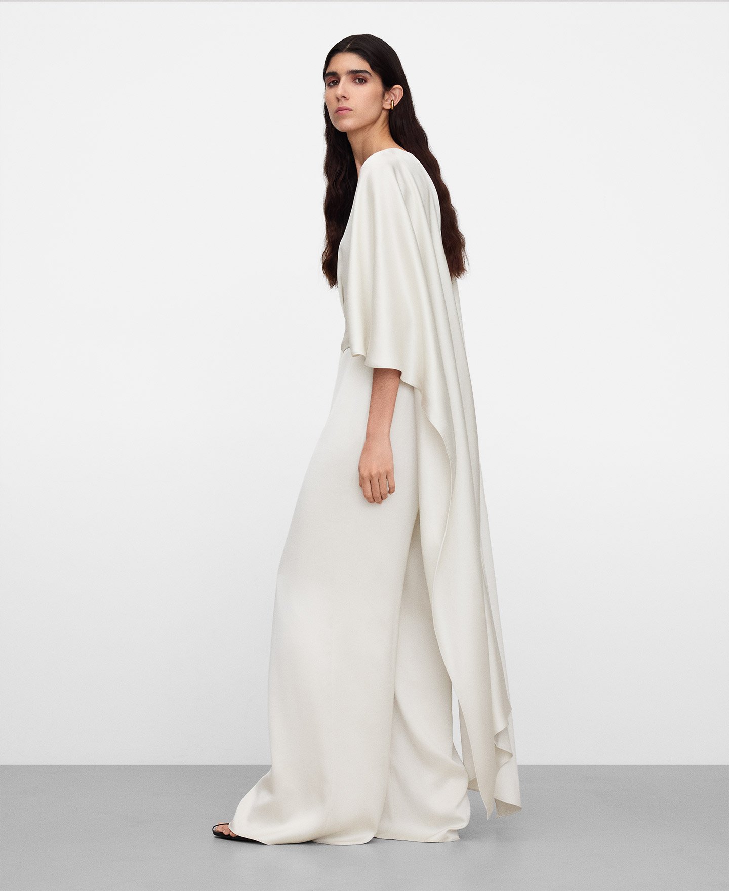 Satin jumpsuit with back cape image number 3