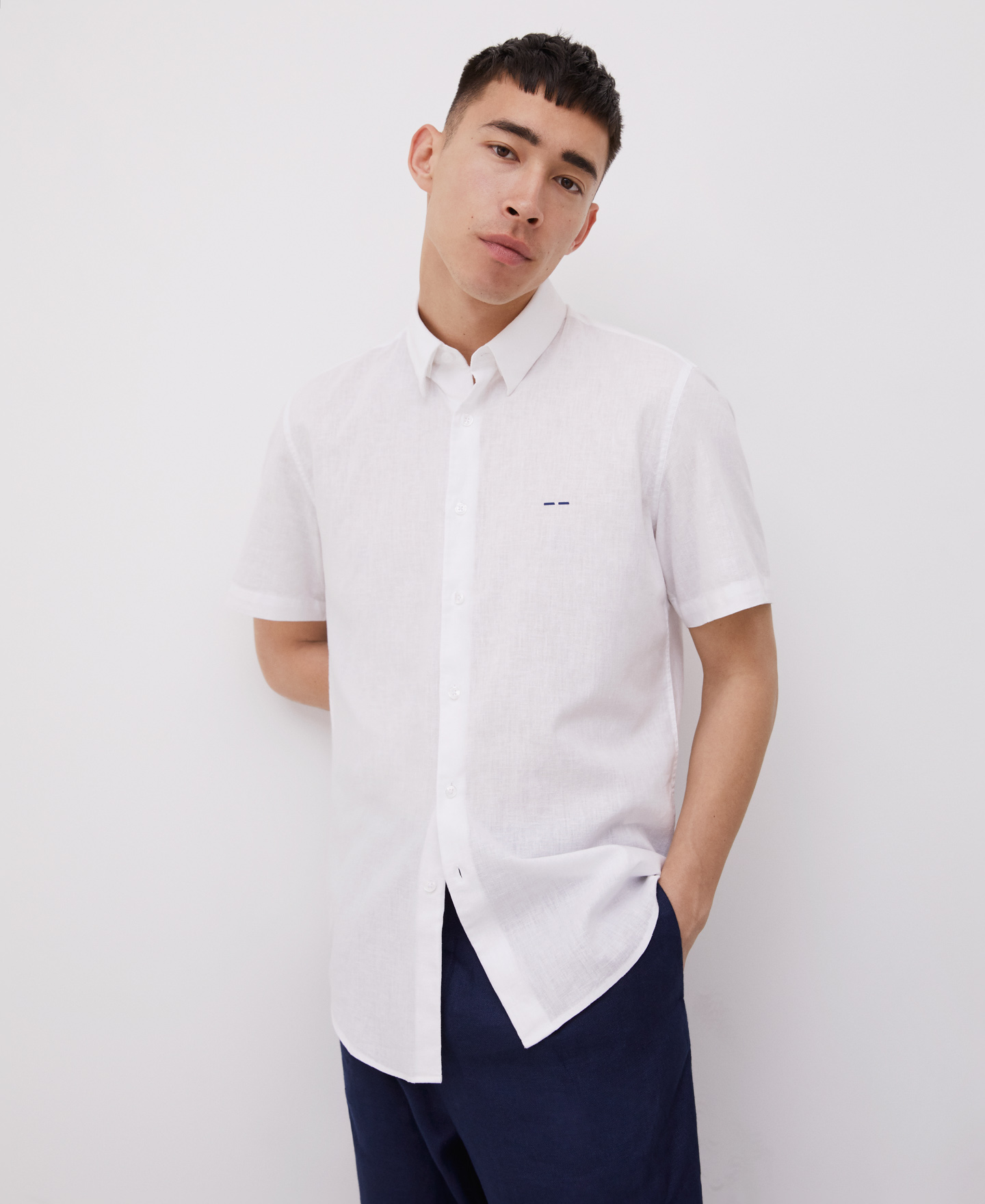 Linen and cotton short sleeve shirt image number 0
