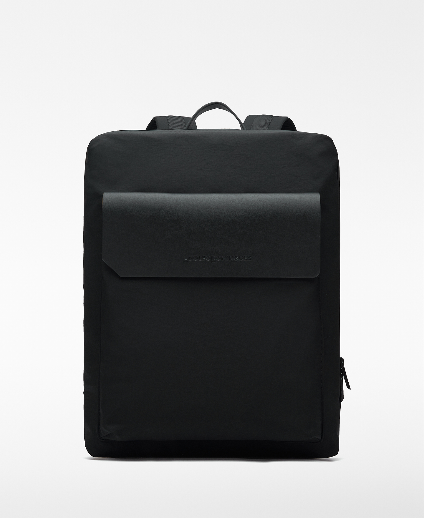 Flap compact backpack man image number 5