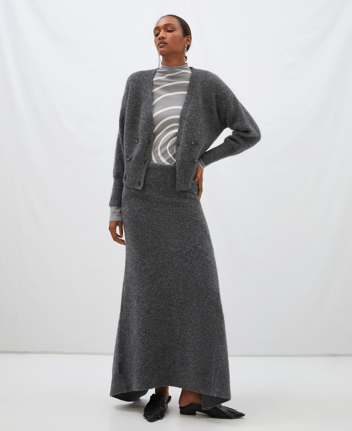 Viscose and nylon spiral sweater image number 1