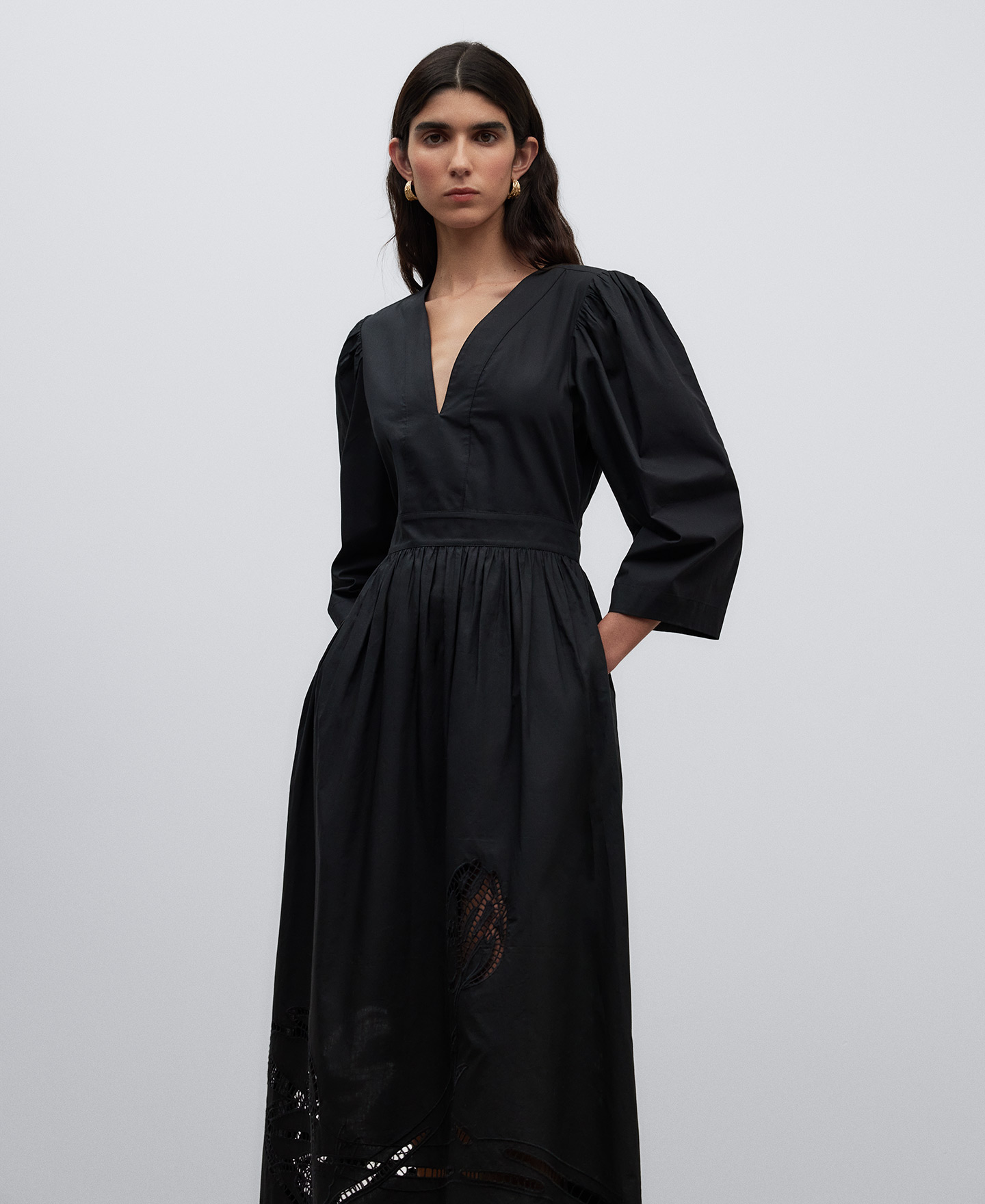 Embroidered long dress woman image number 3