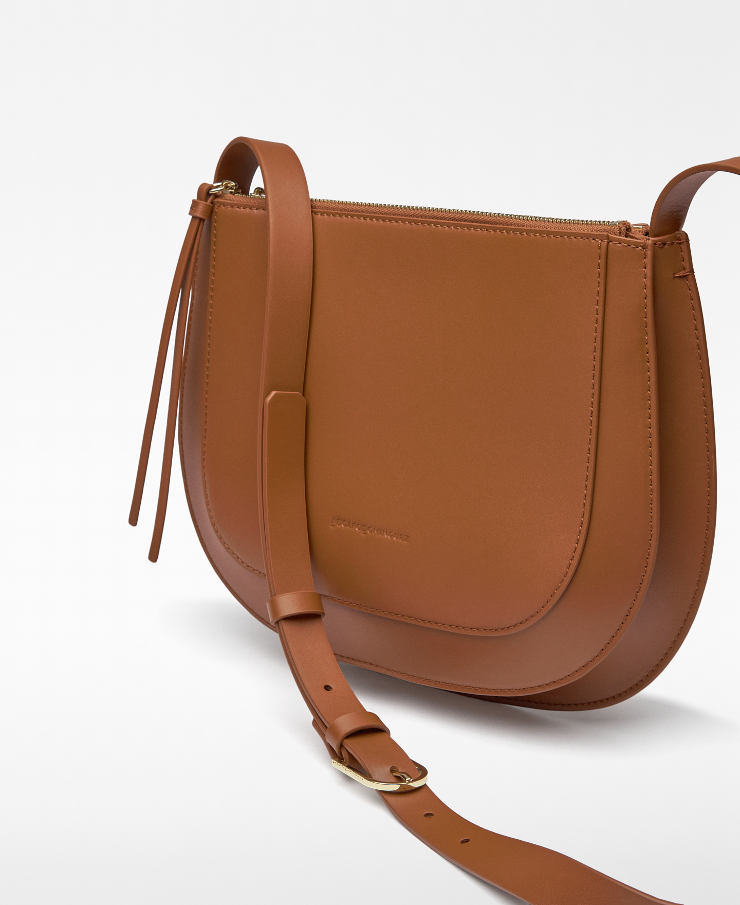 Dornaミディアム クロスボディバッグ image number 3