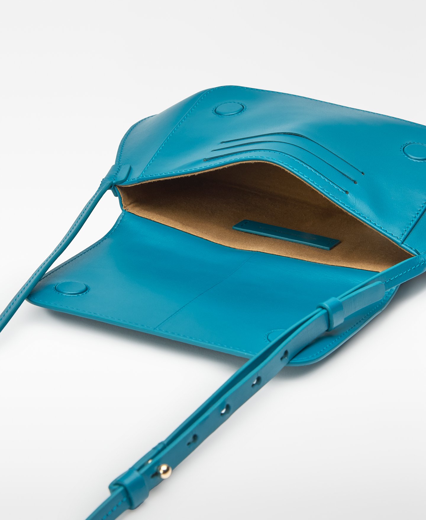 Dorna mini crossbody image number 3