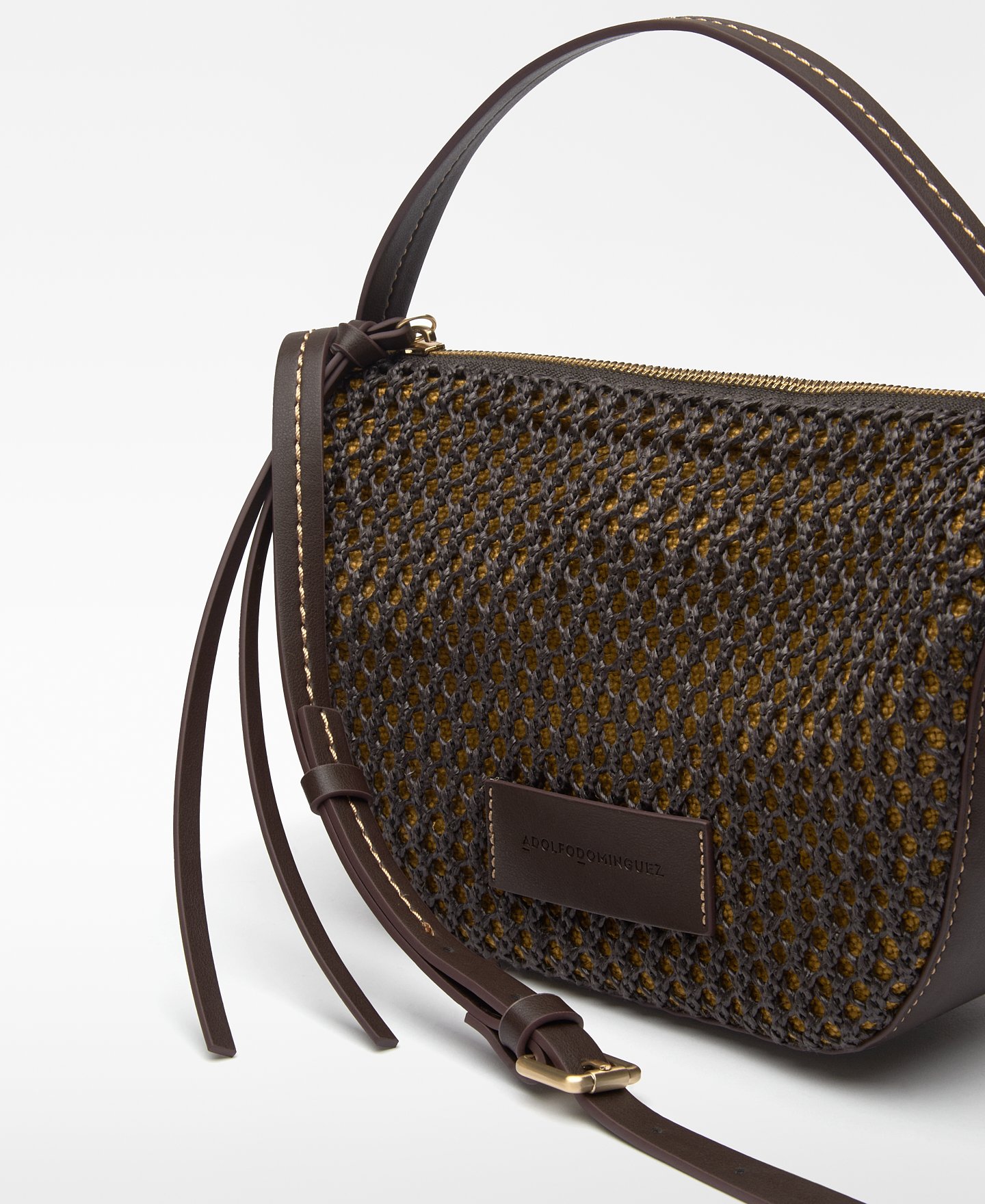 Raffia-textured mini bowling bag woman image number 3