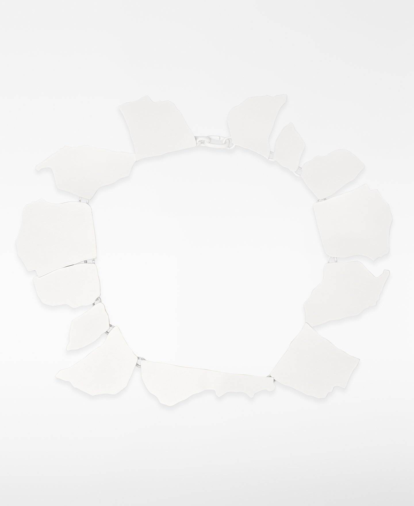 Collier à lamelles métalliques laquées femme image number 0