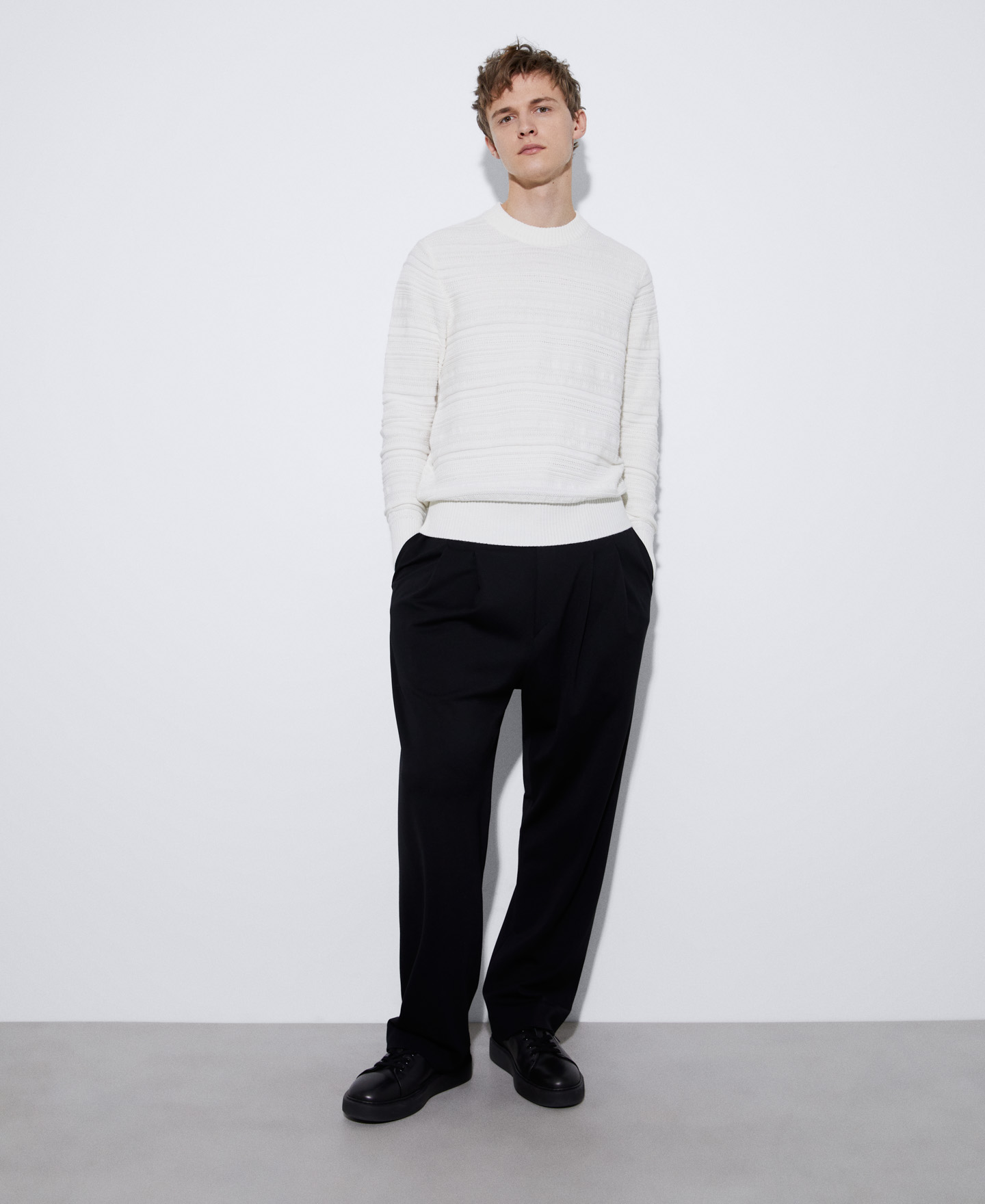 Responsible cotton structured sweater image number 1
