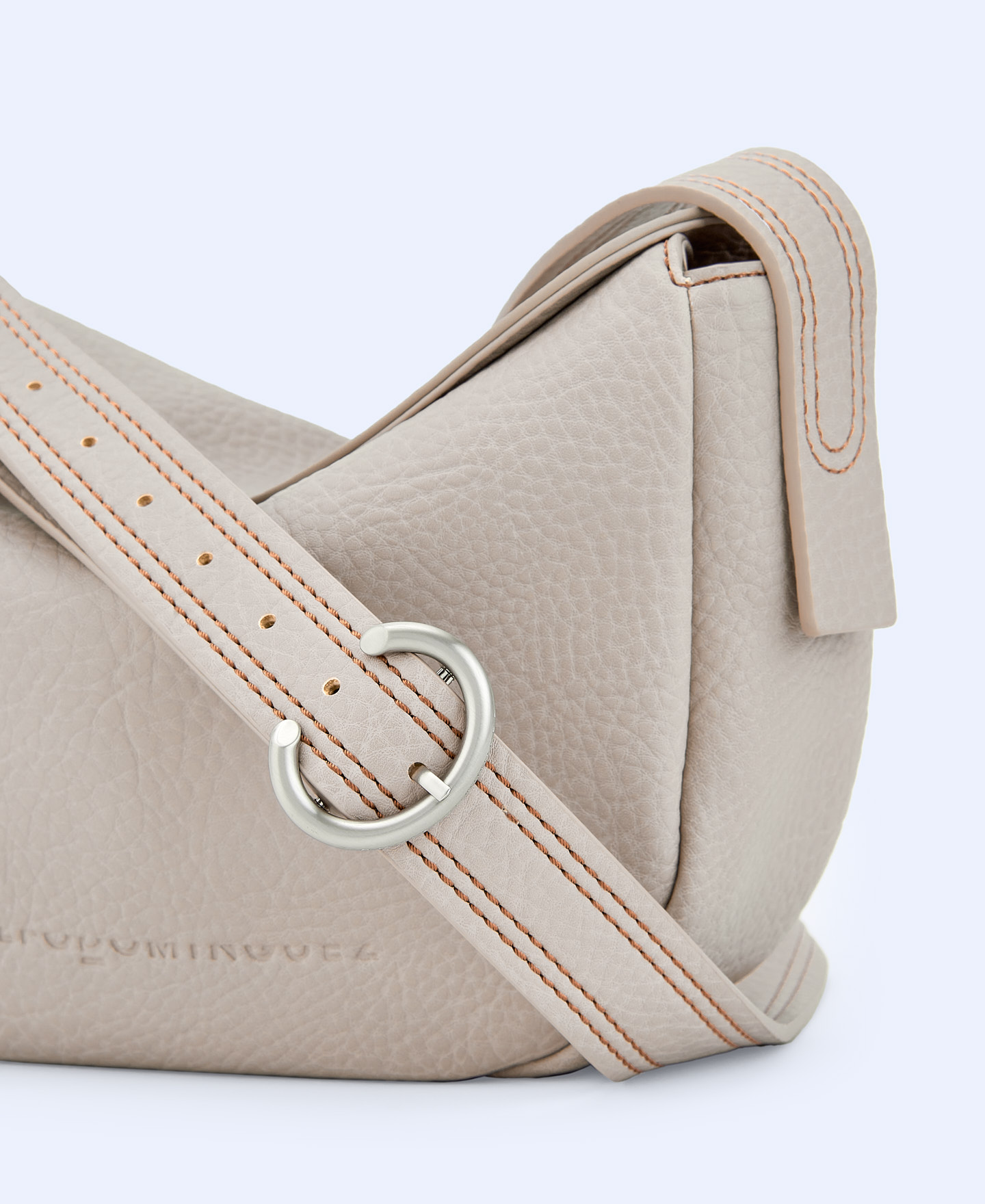 Recycled material medium shoulder bag image number 2