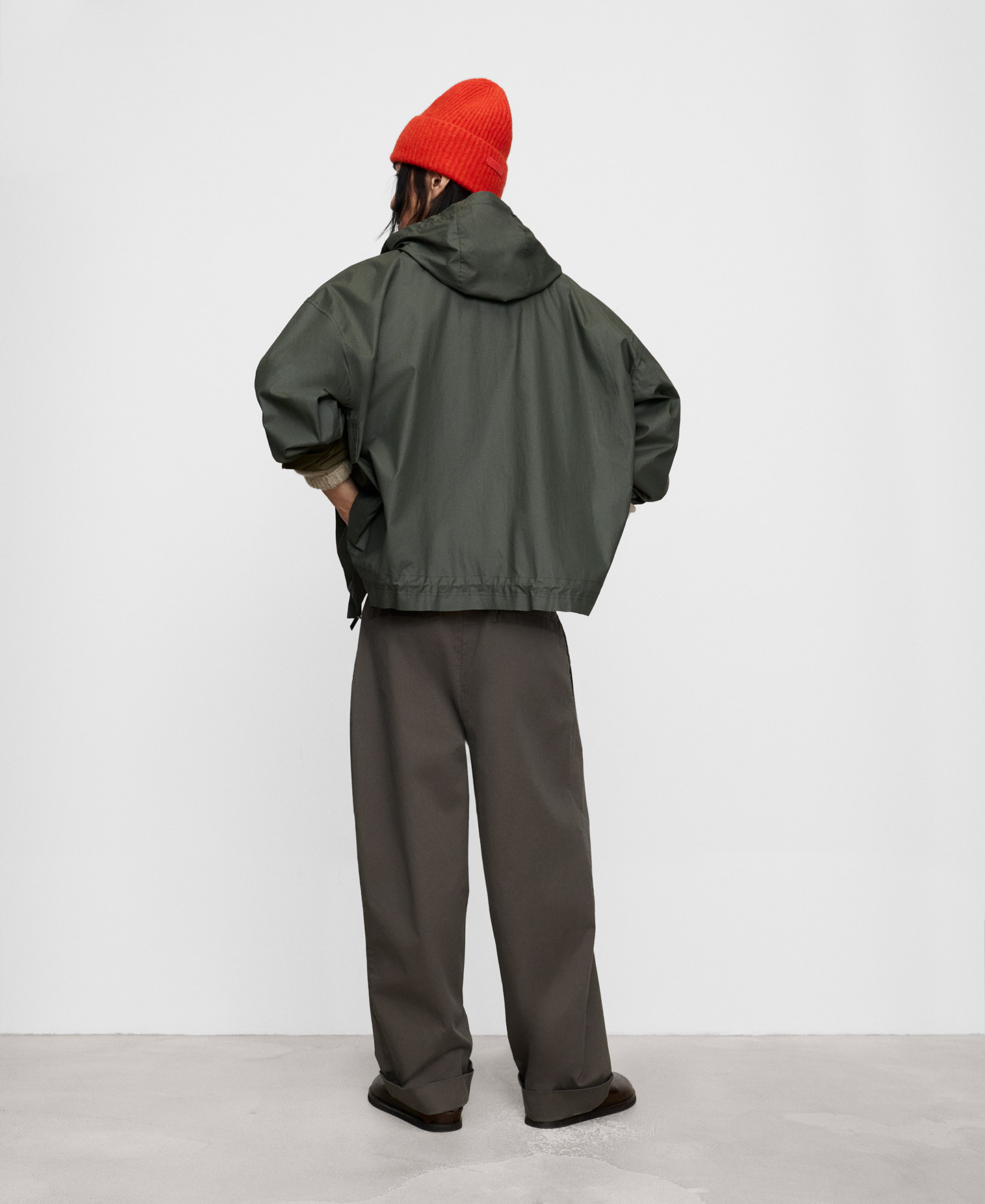 Cotton hooded short parka image number 2