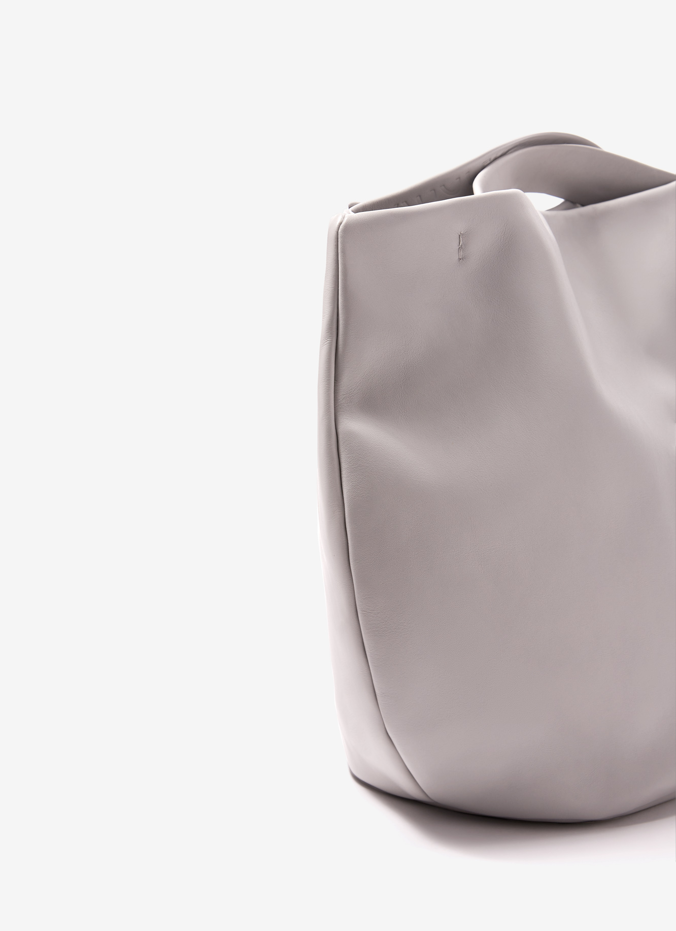 Soft leather Lúa tote bag image number 2