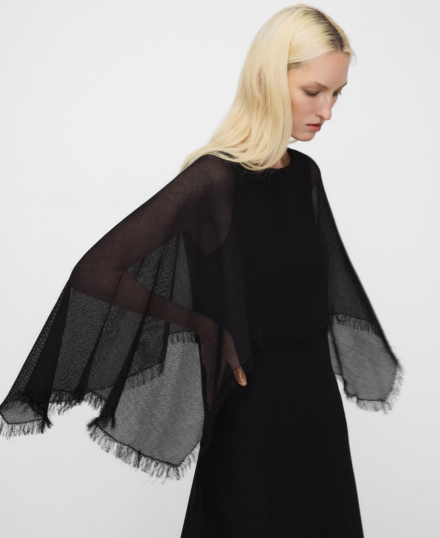 Fransenkleid mit &Uuml;berwurf image number 3