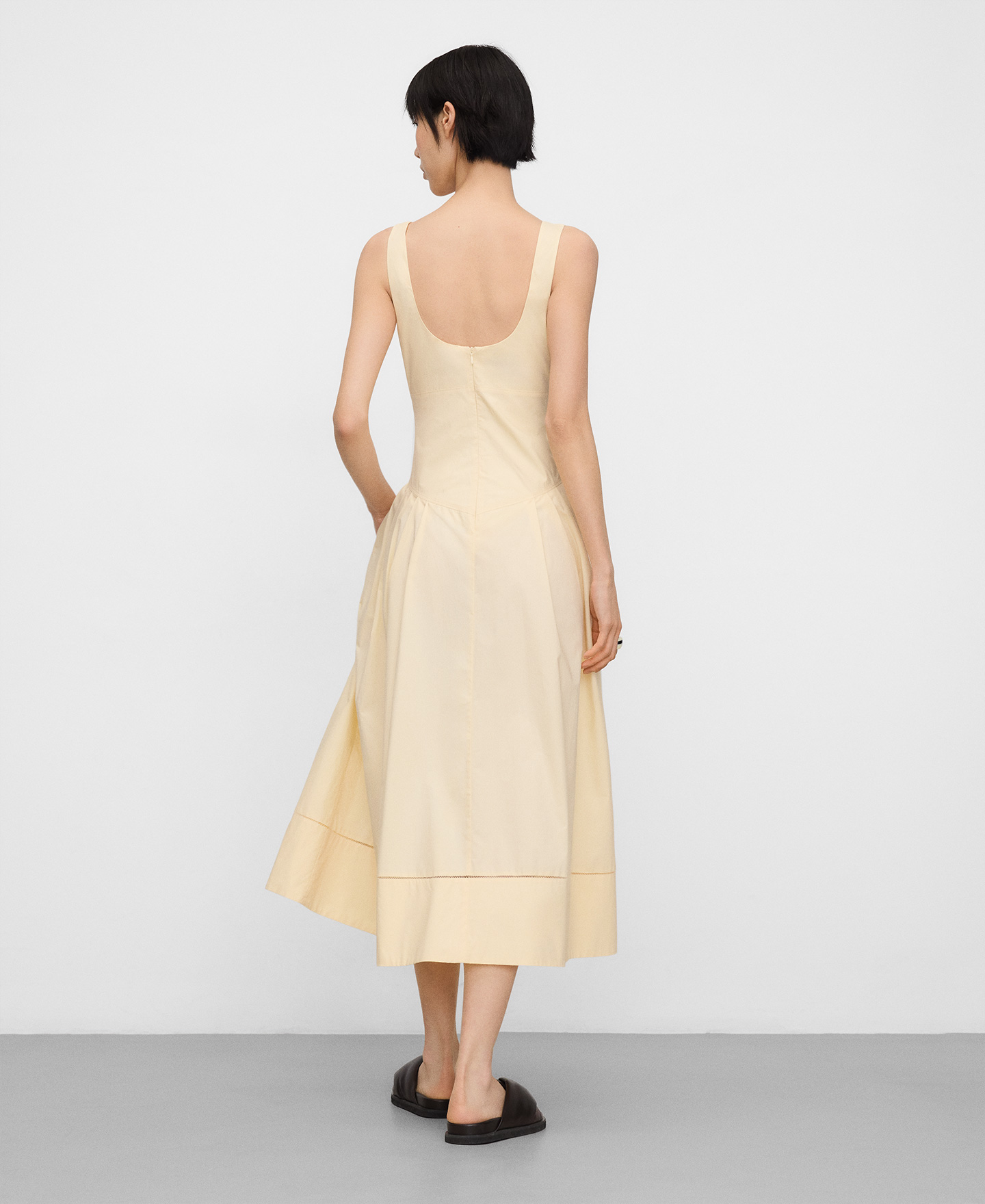 Vestido tirantes cintura entallada image number 2