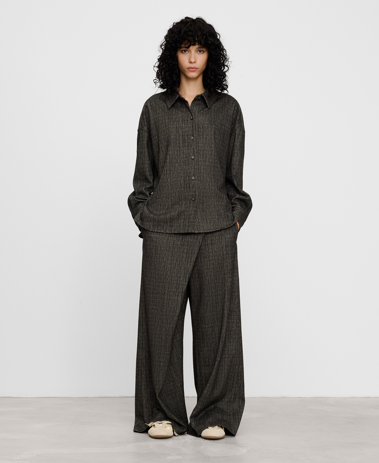 Camisa recta jaspeada image number 1