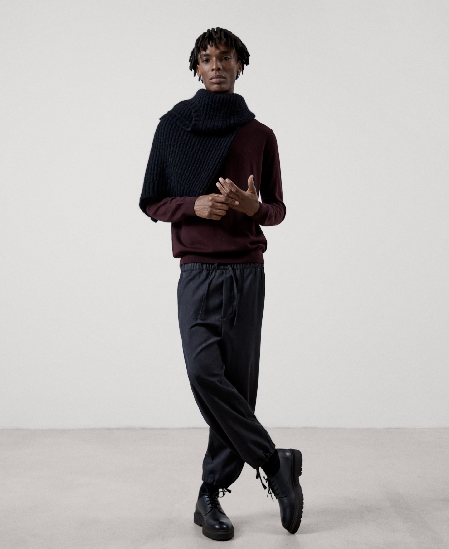 Merino wool v-neck sweater image number 1