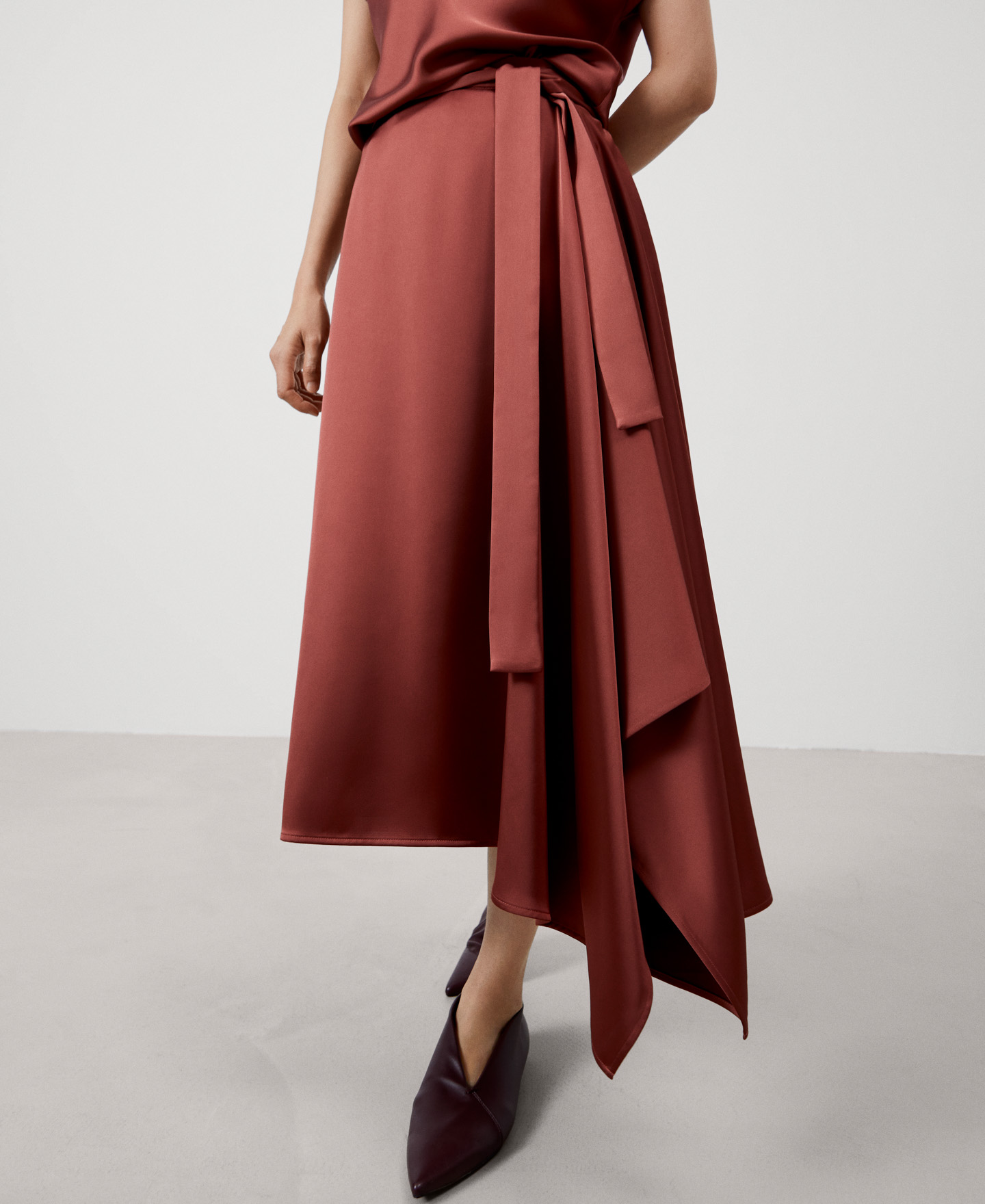 Recycled polyester midi skirt image number 0