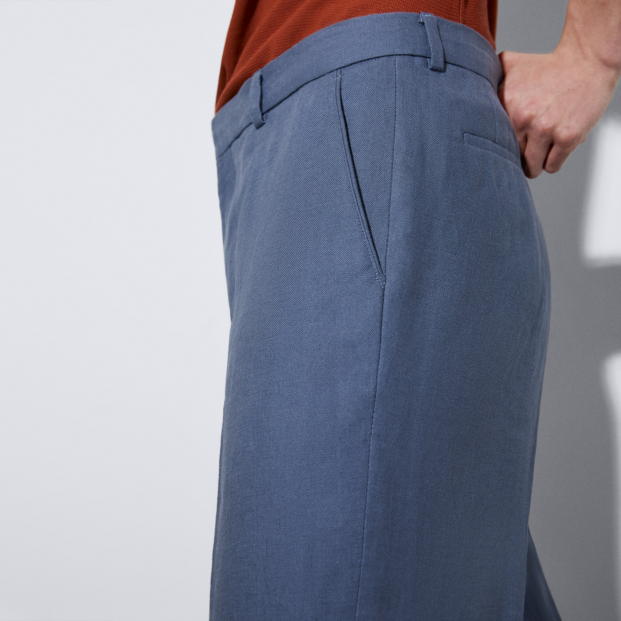 European responsible linen pants image number 3