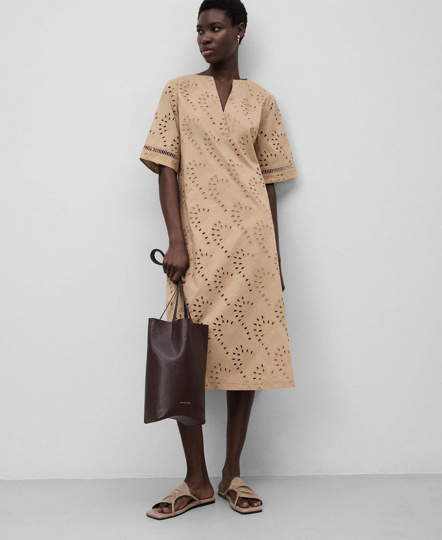 Embroidered poplin kaftan woman image number 0