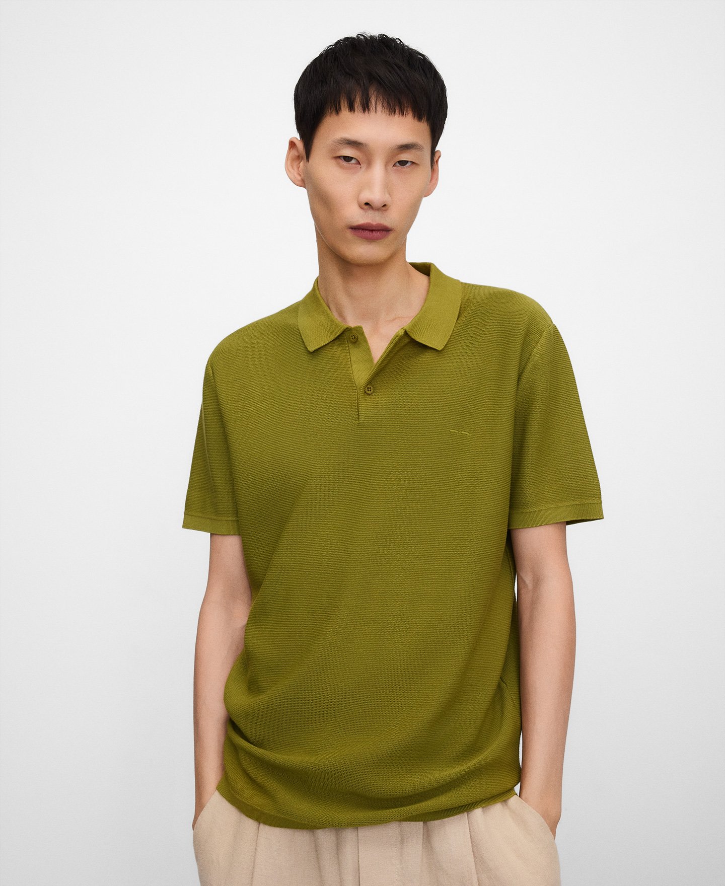 Regular fit structured knit polo shirt image number 0