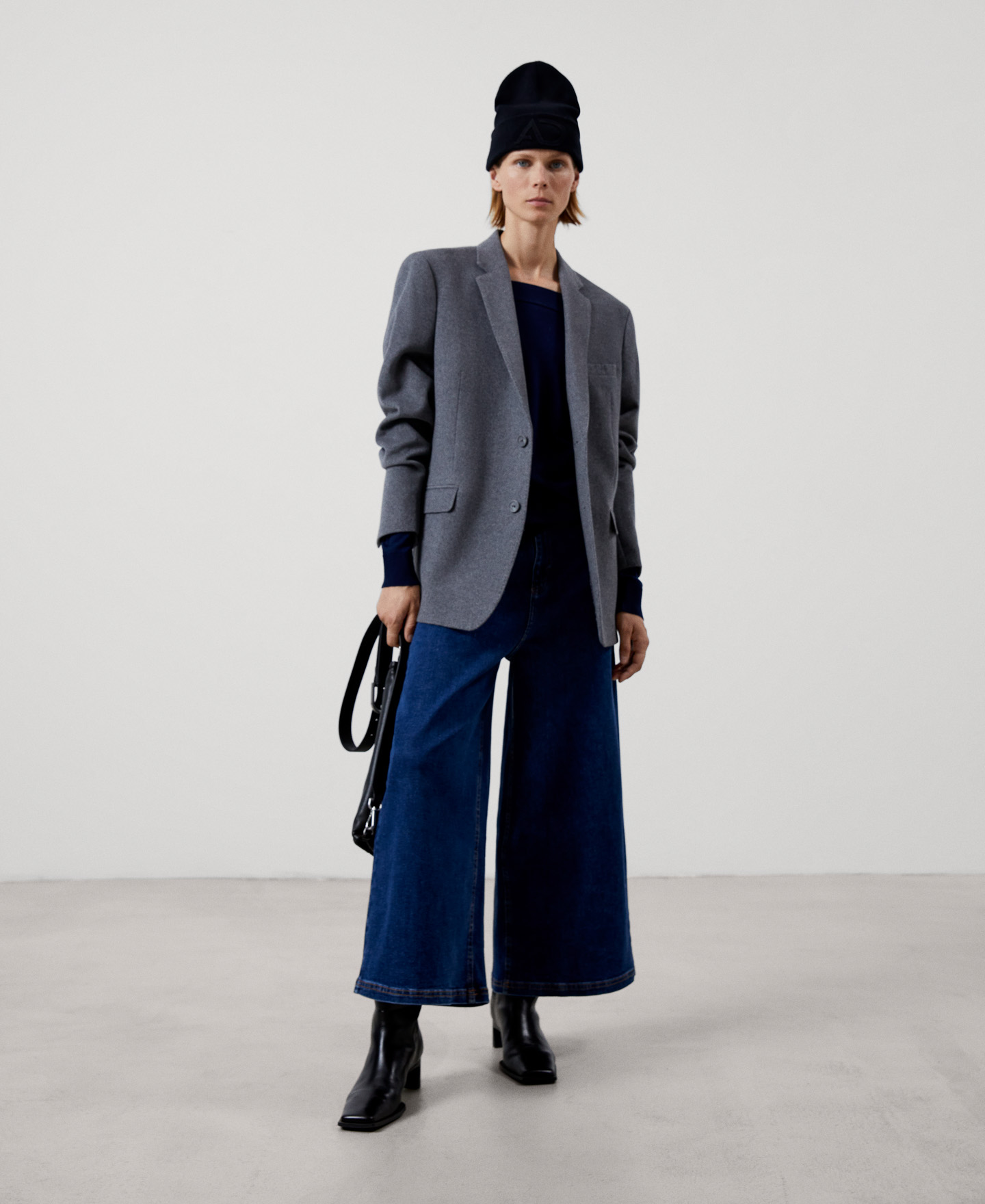 Merino wool sweater image number 1