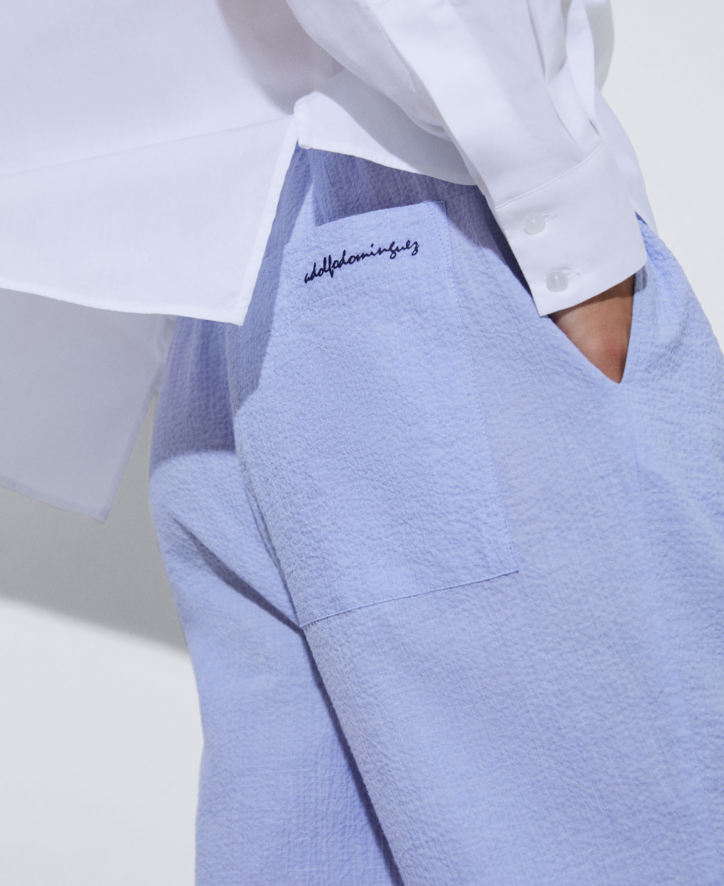 Cotton jogging trousers image number 3