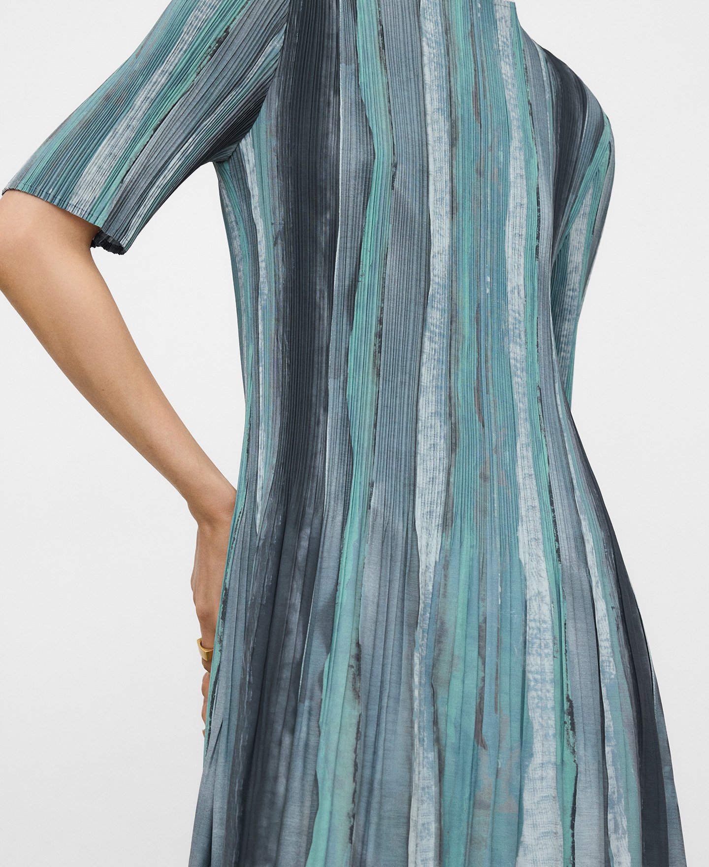 Printed crinkle A-line dress woman image number 4