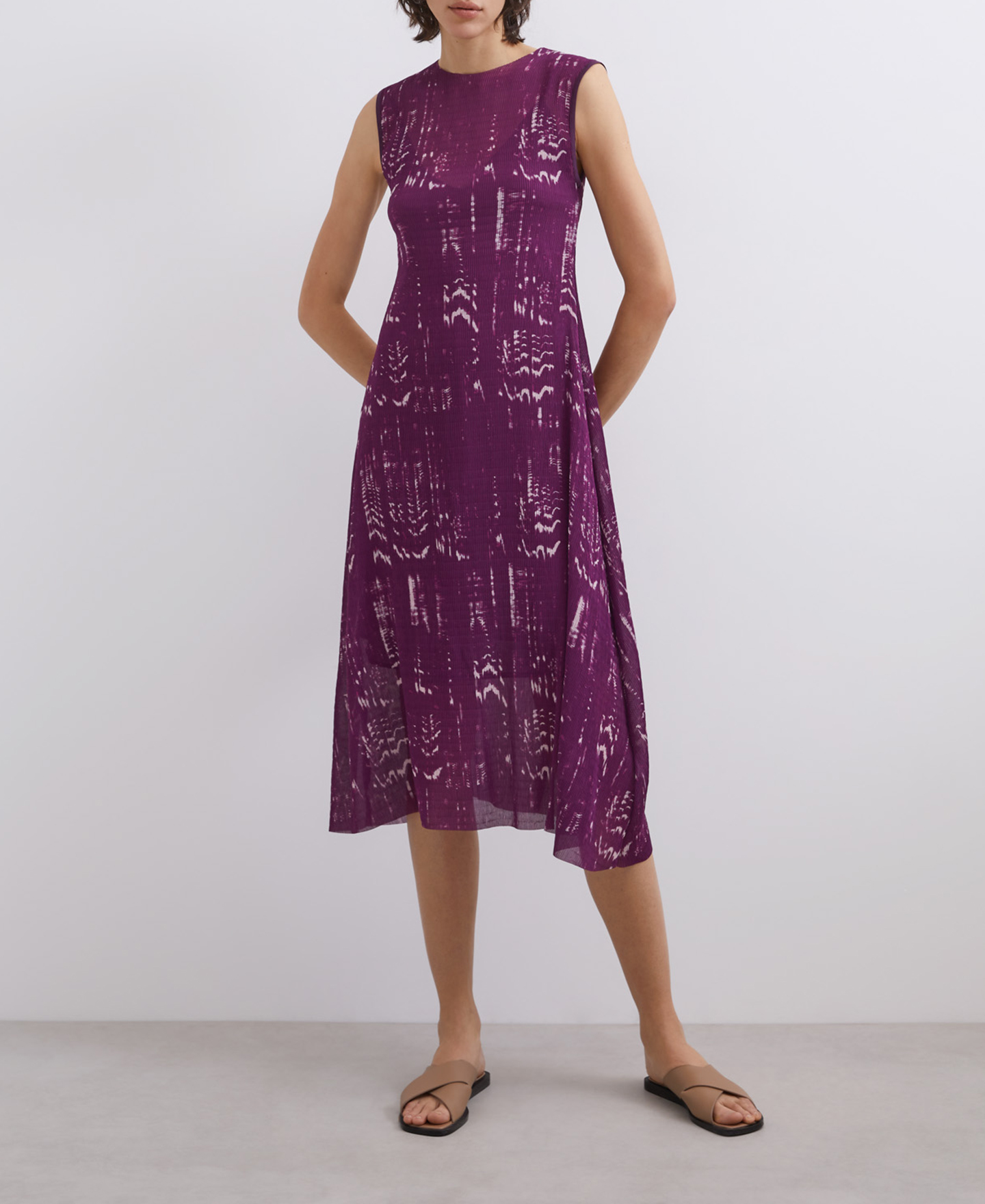 Dress image number 3