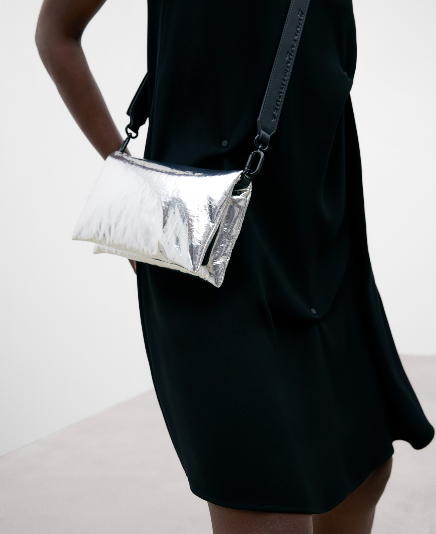 Silver padded mini shoulder bag image number 4