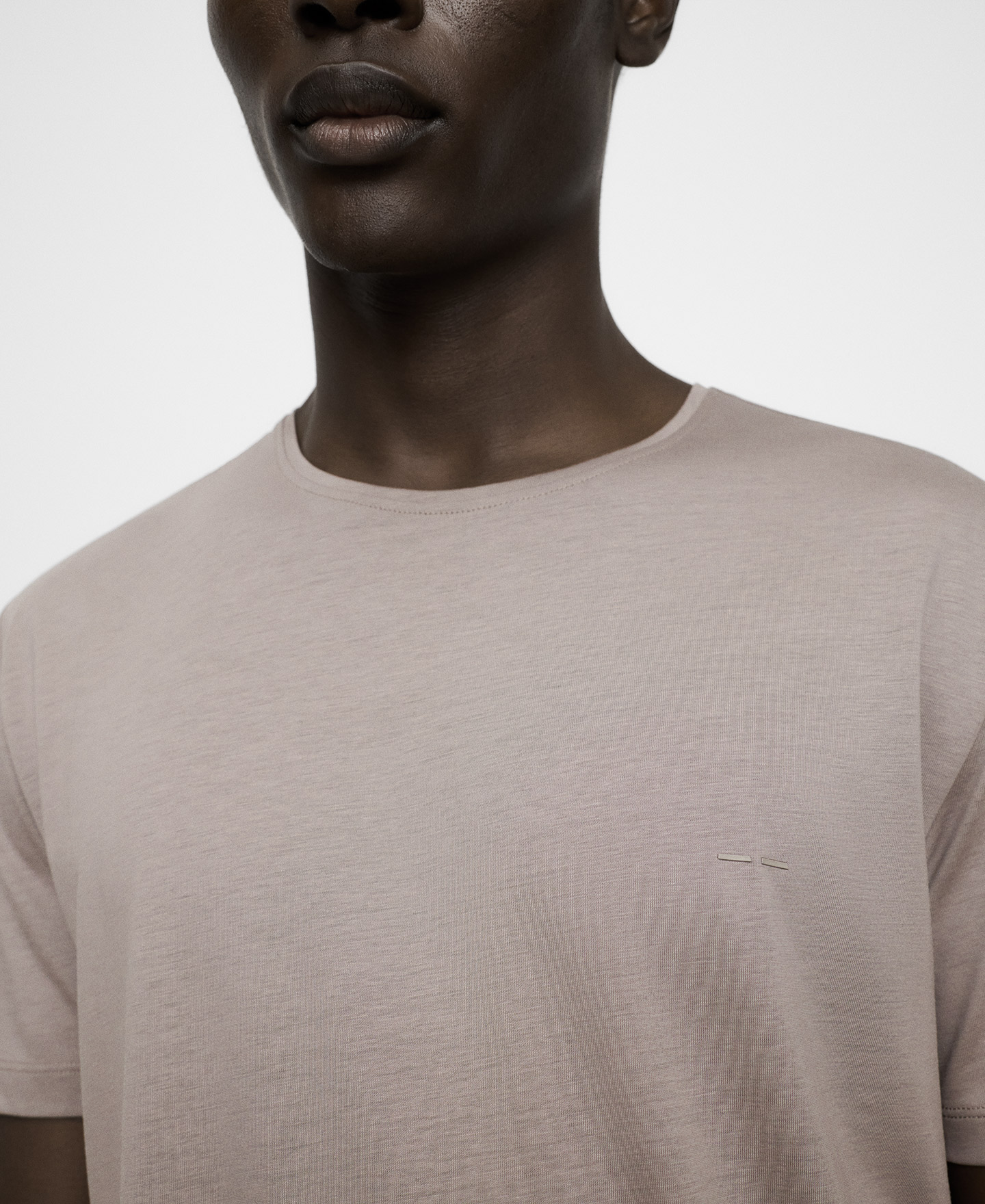 T-shirt regular fit en lyocell et coton image number 3