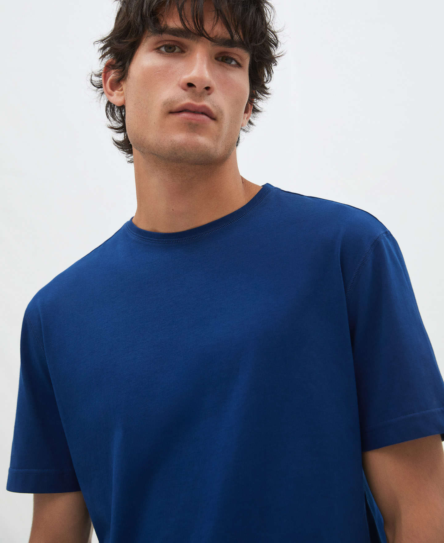 Cotton crew neck t-shirt image number 3