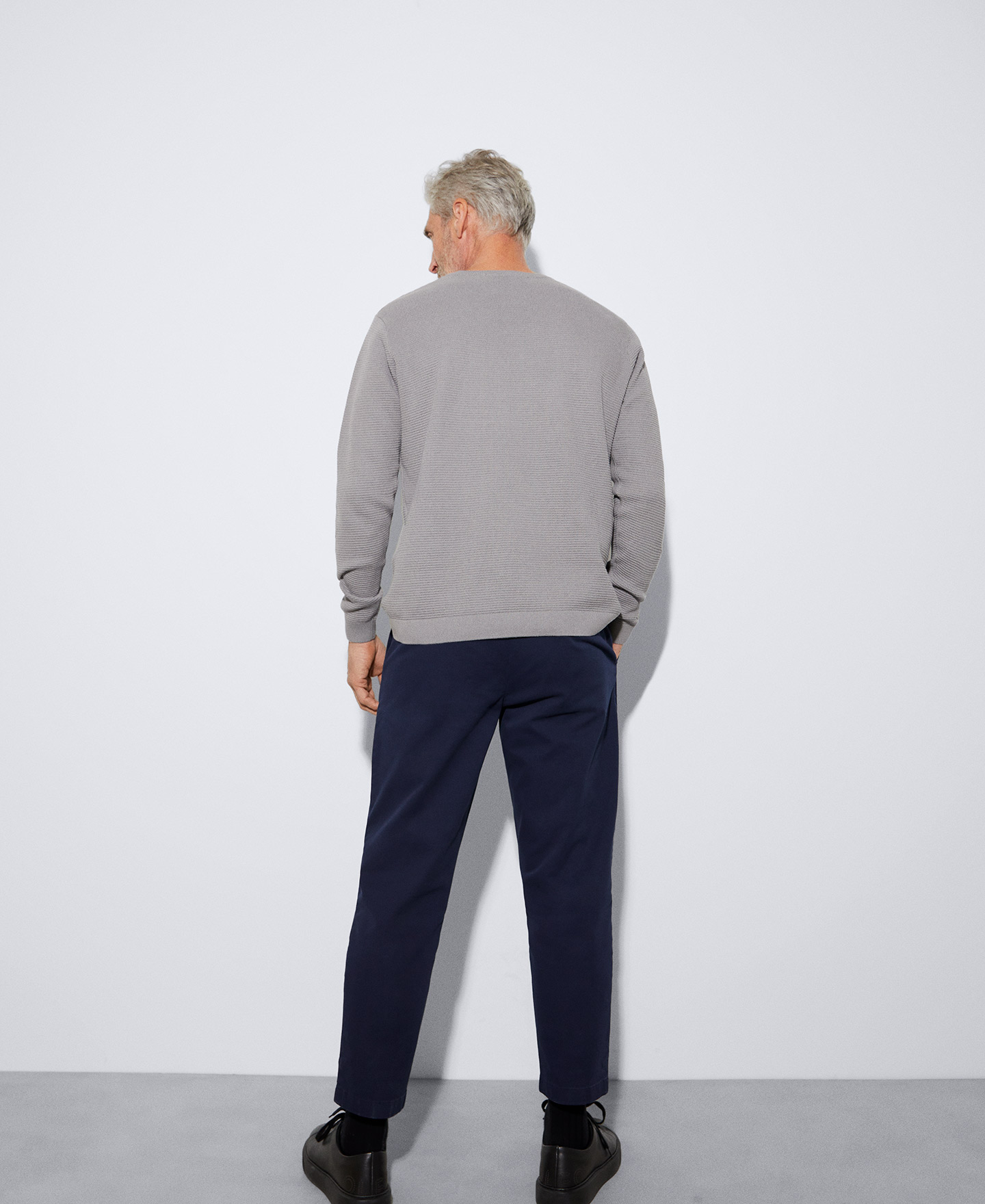Responsible cotton crew neck sweater image number 2