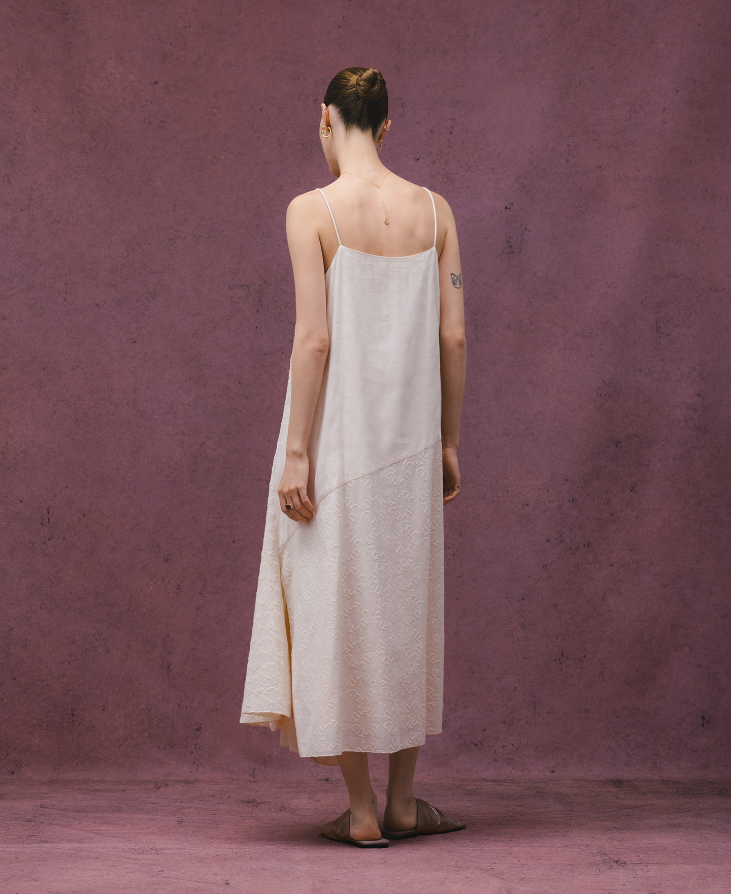 Asymmetrical combined dress woman image number 2